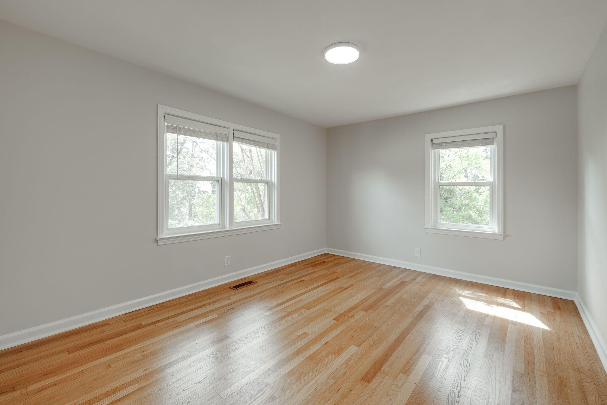 3801 Laird Lane