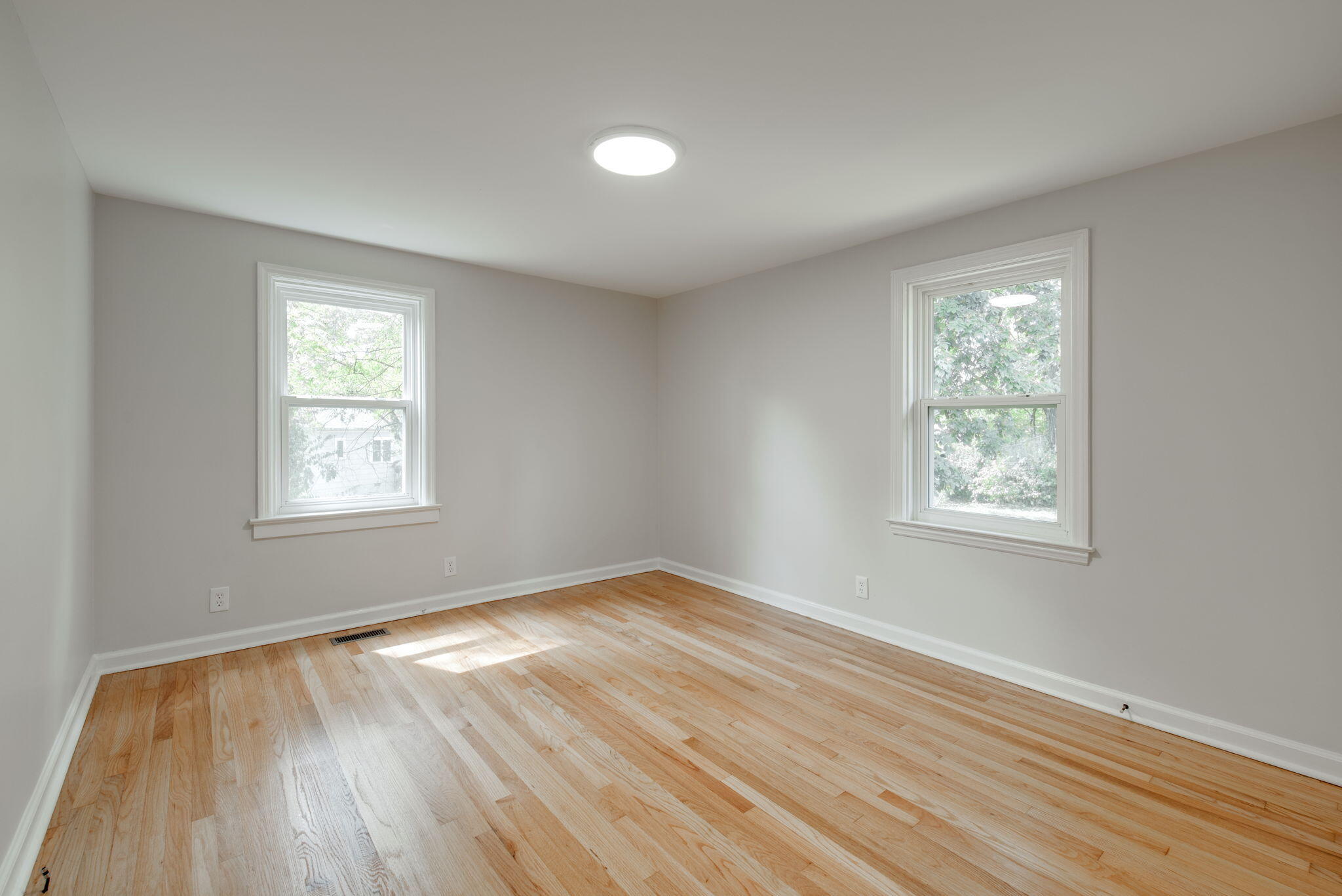 3801 Laird Lane