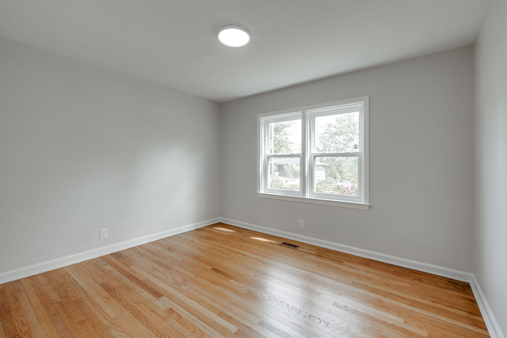 3801 Laird Lane