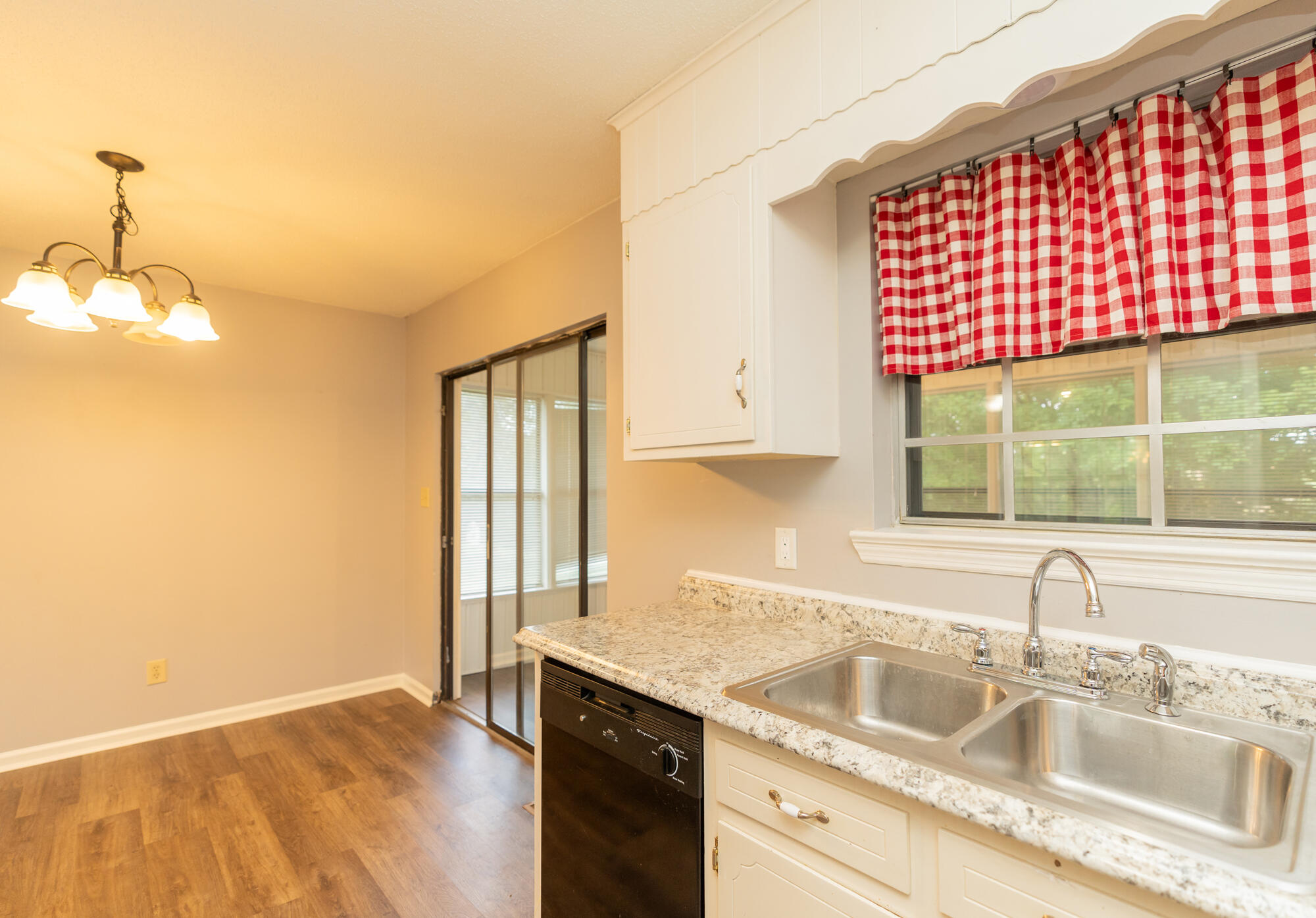 5255 NW Old Georgetown Trail