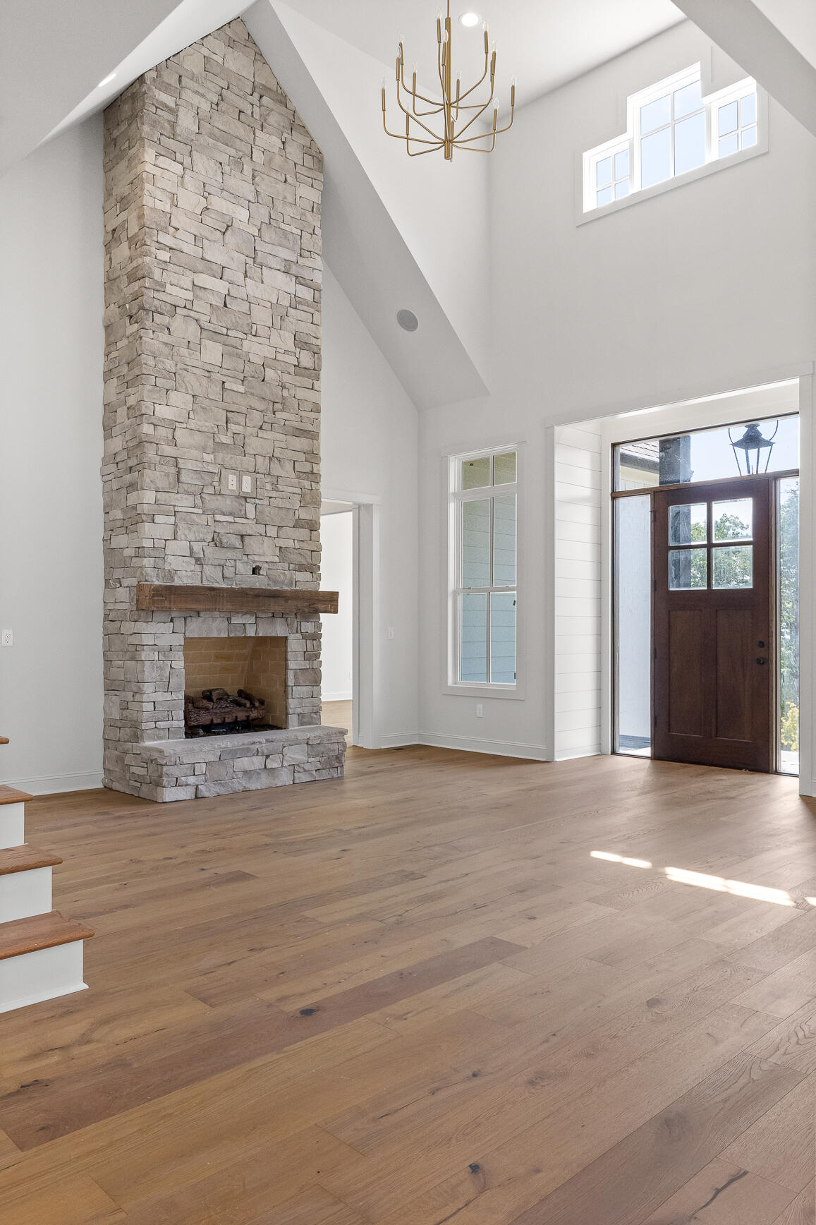 8121 Mountain Laurel Tr, 60