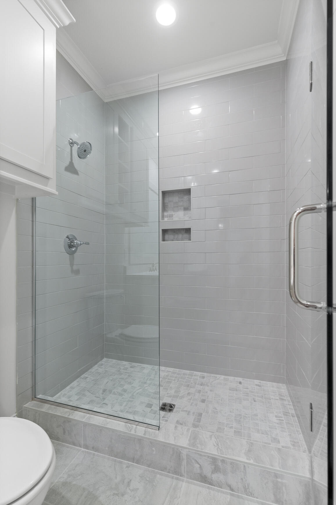 8121 Mountain Laurel Tr, 60