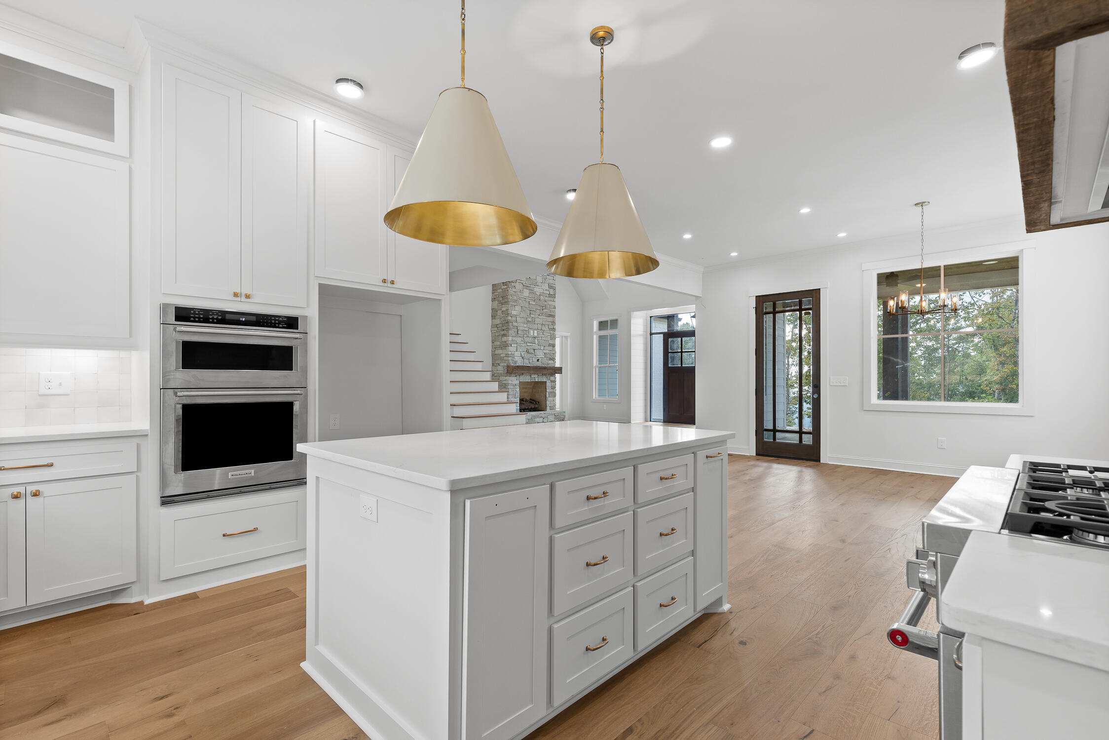 8121 Mountain Laurel Tr, 60