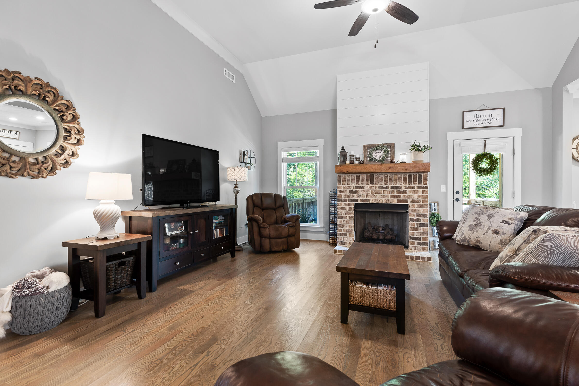 3019 Tandy Lane