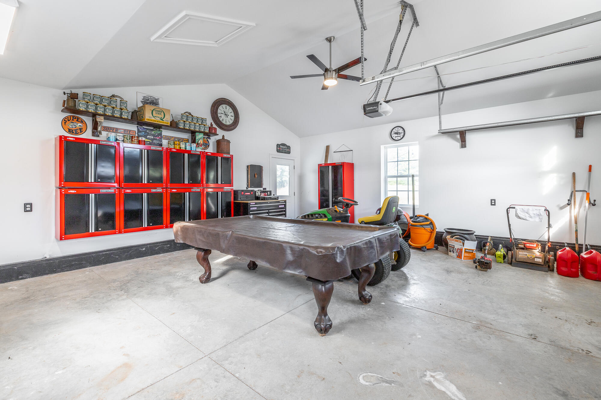 190 Farm View Circle