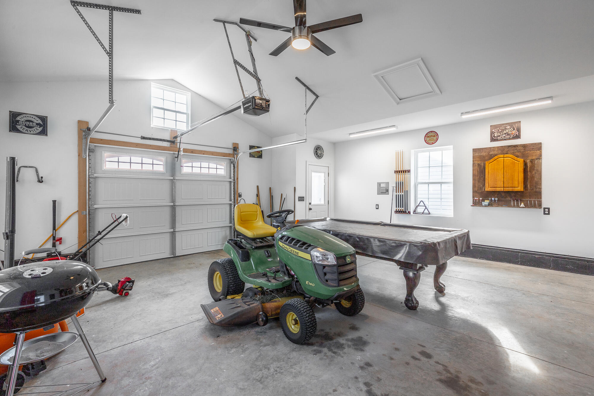 190 Farm View Circle