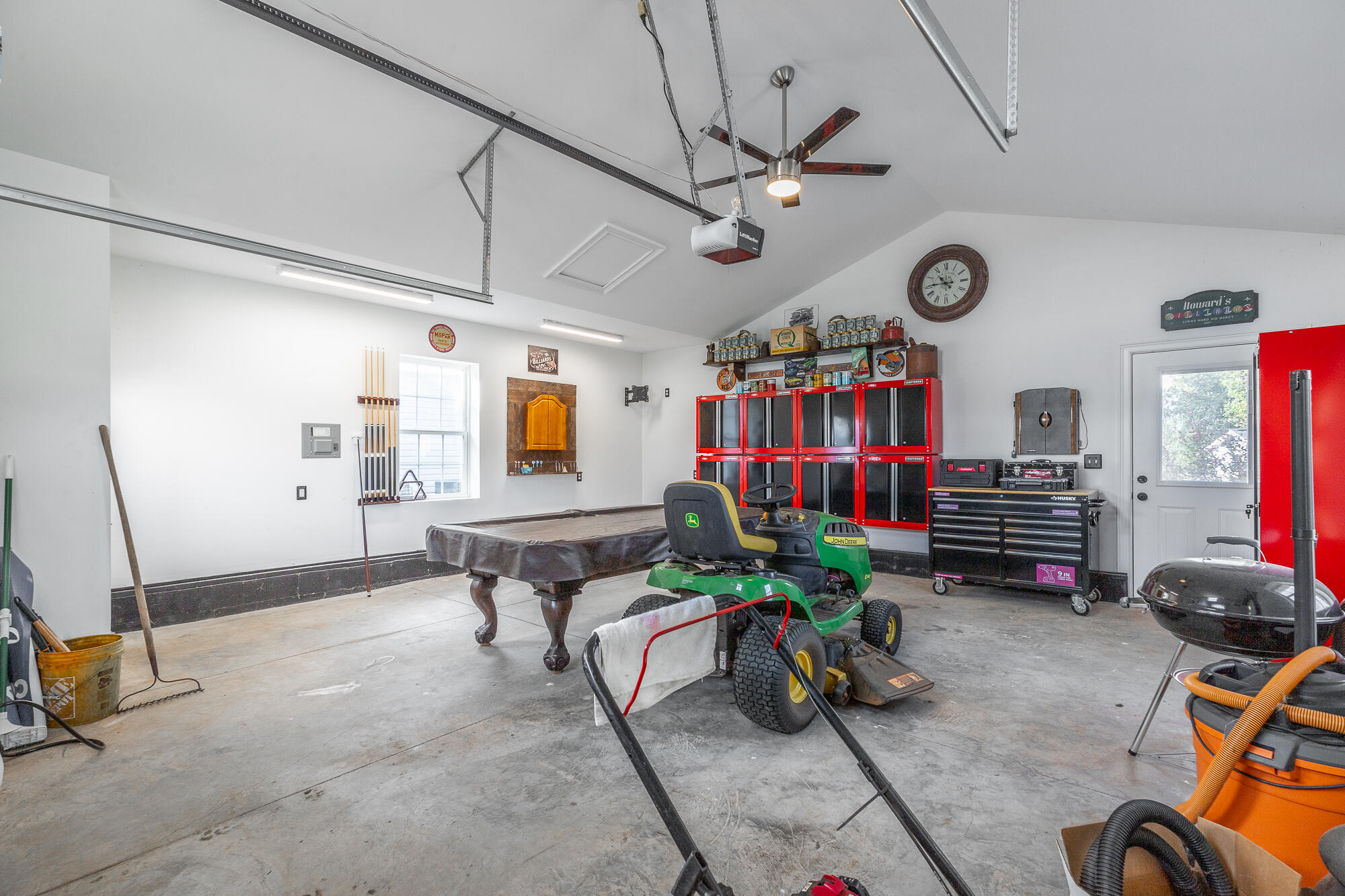 190 Farm View Circle