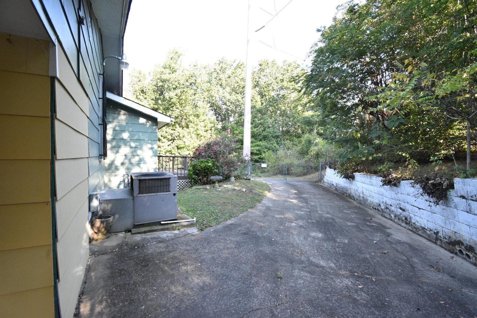816 Dunlap Avenue
