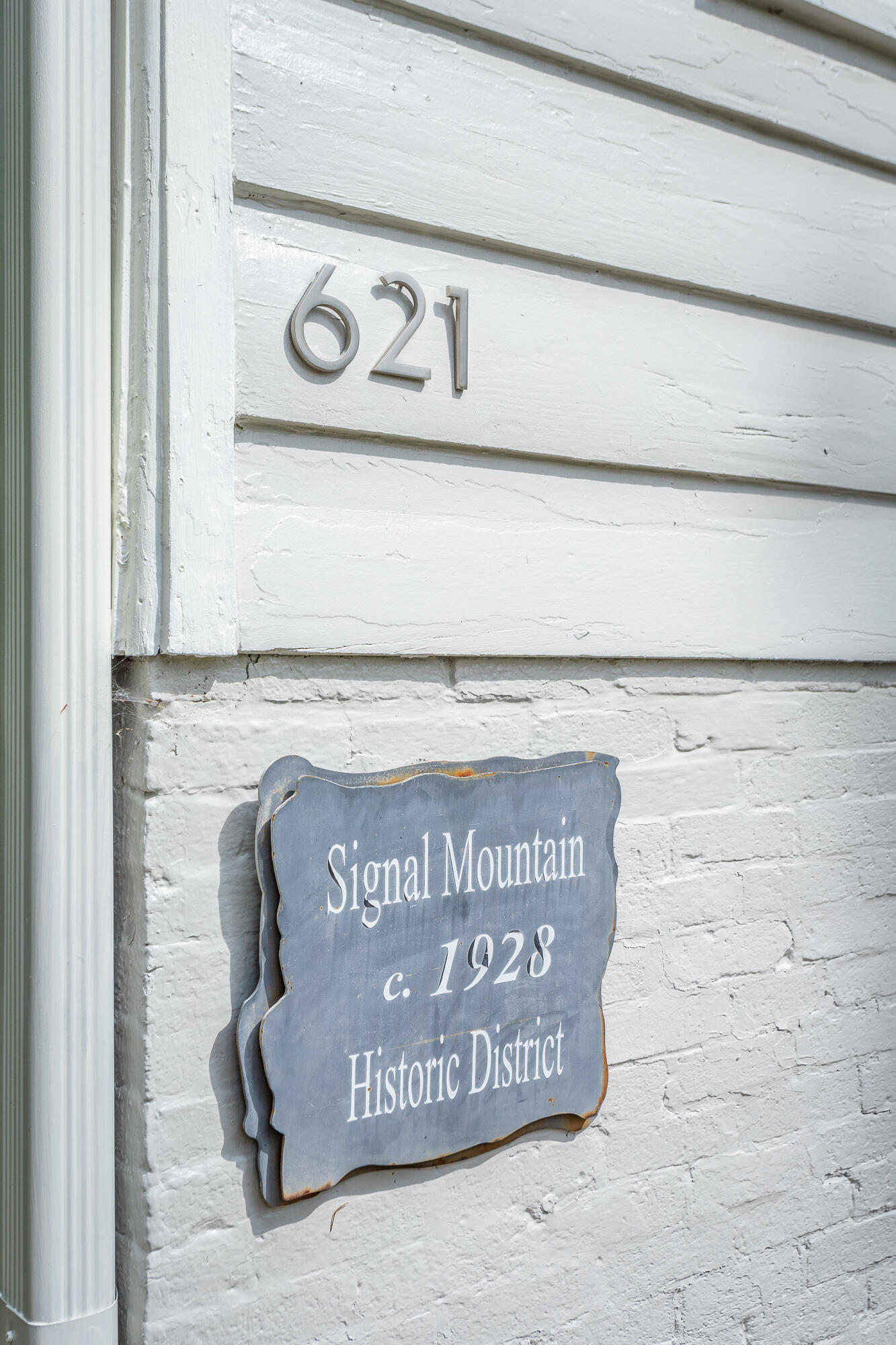 621 Mississippi Avenue
