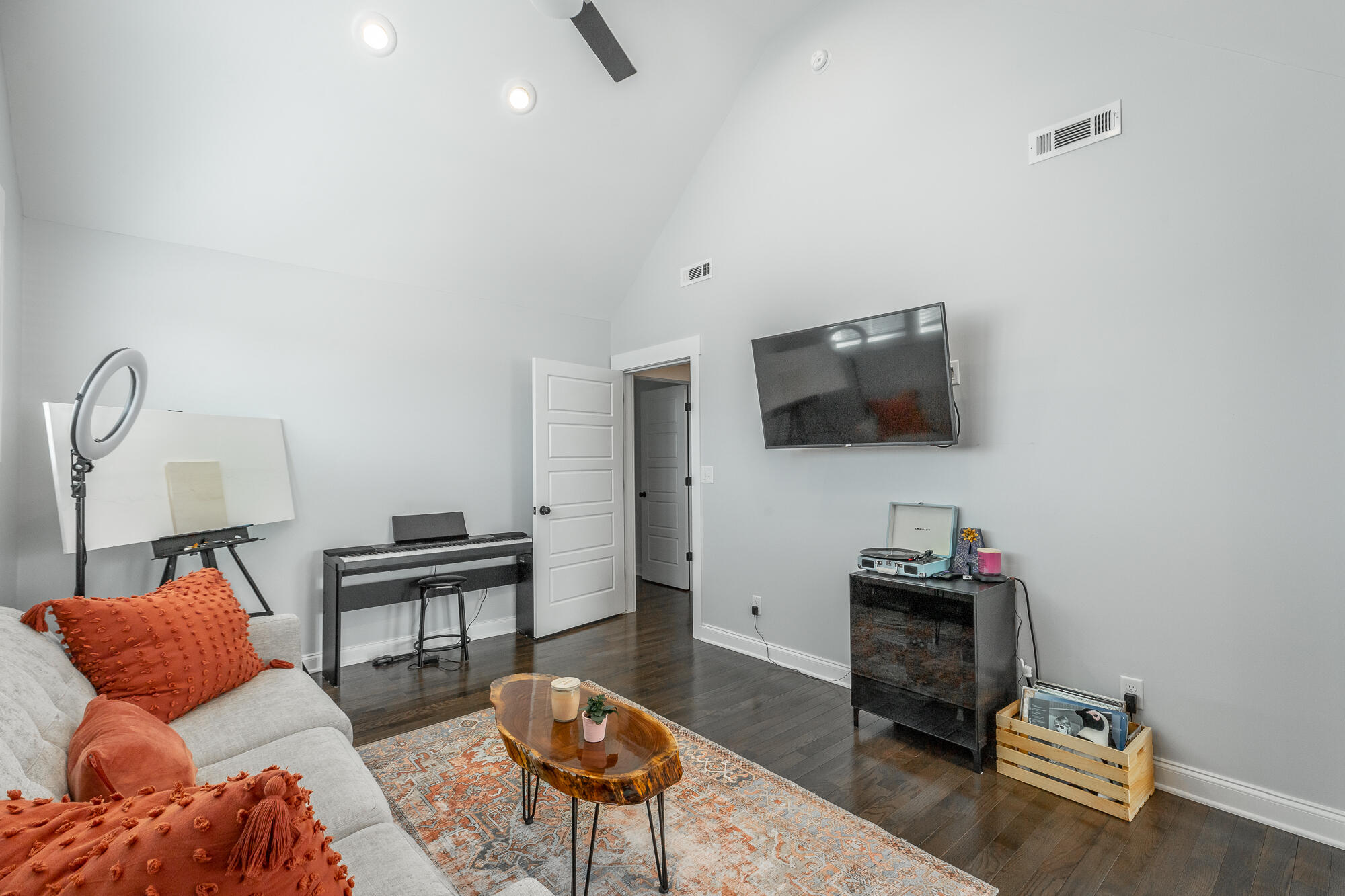 8516 Kensley Lane
