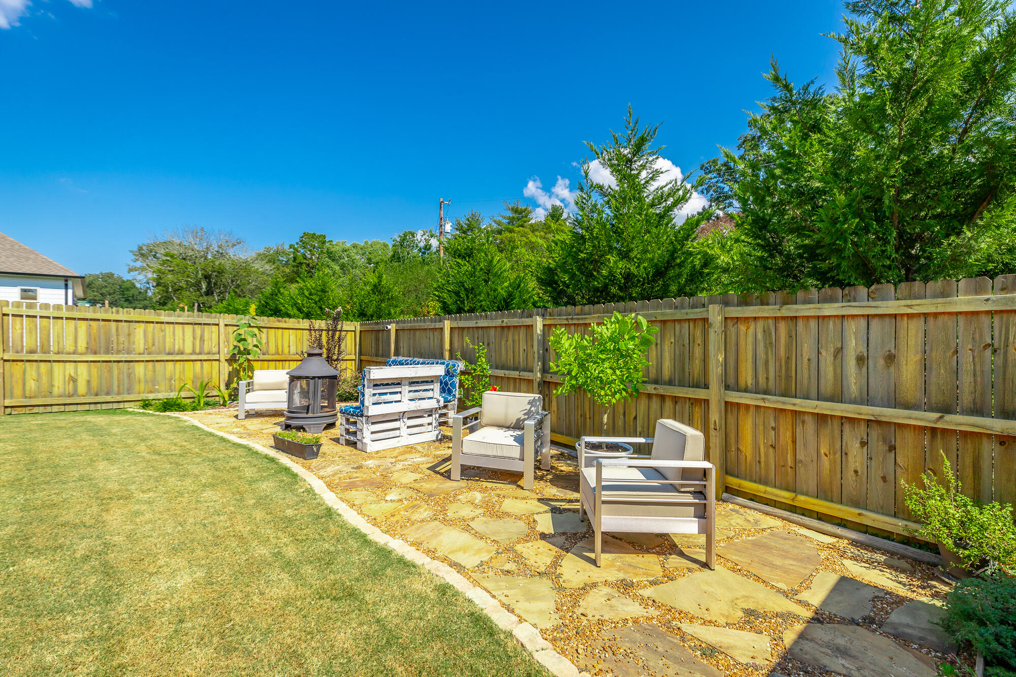 8516 Kensley Lane