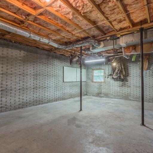 7012 Cedar Crest Circle