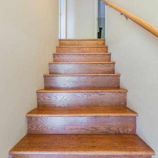 7012 Cedar Crest Circle