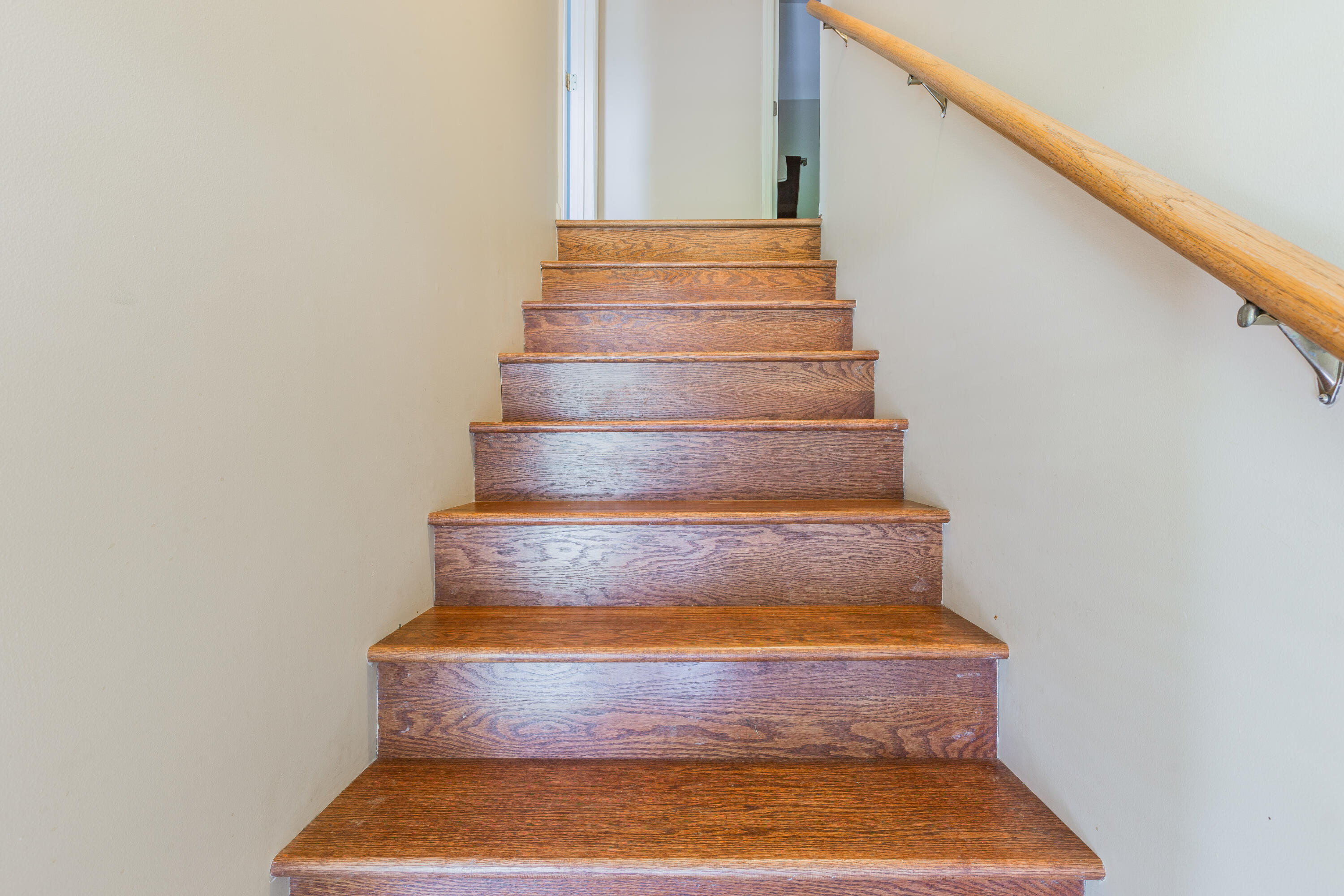 7012 Cedar Crest Circle