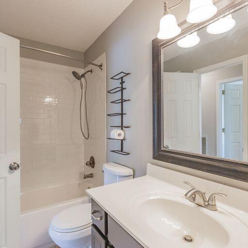 7012 Cedar Crest Circle