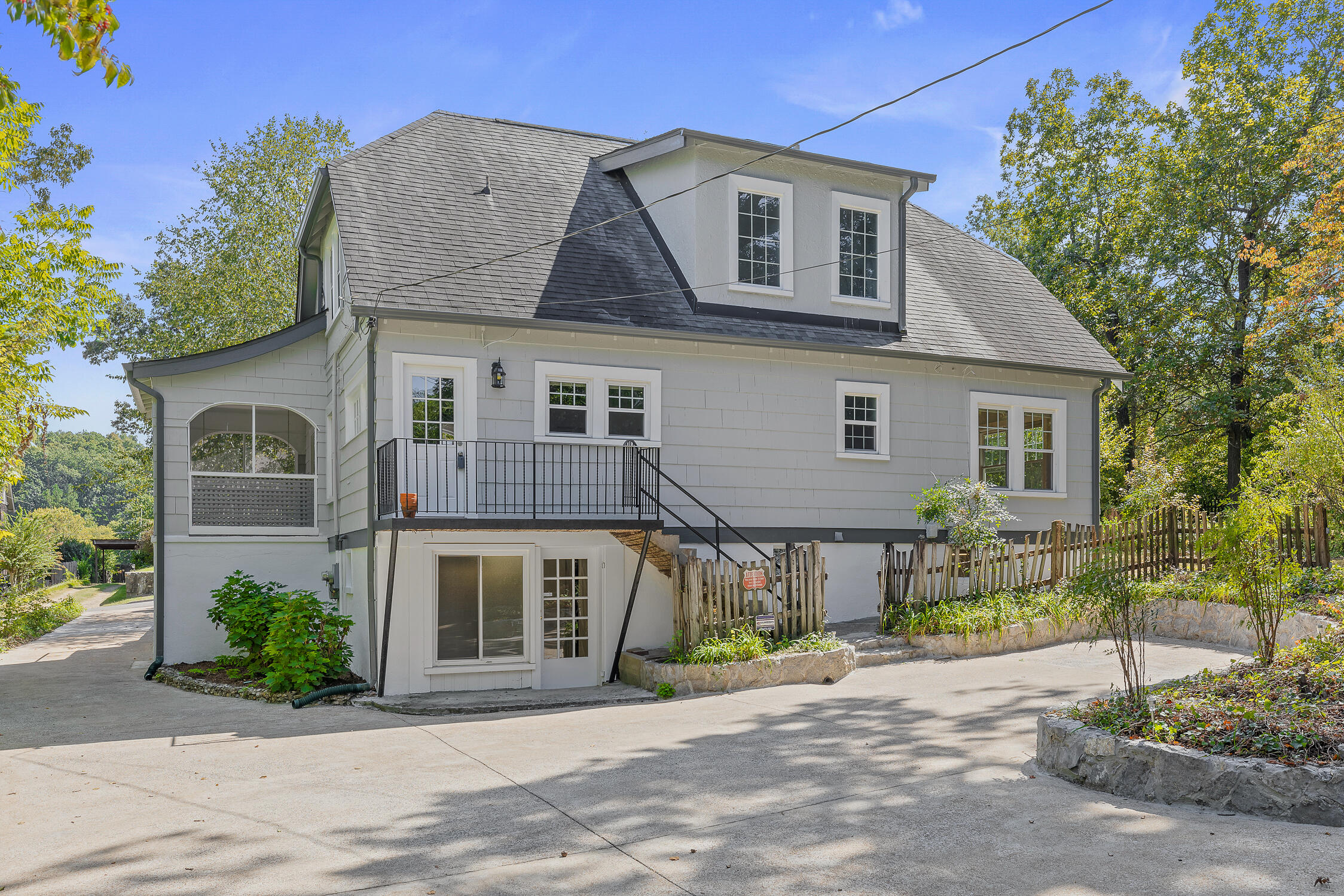 111 Vista Drive
