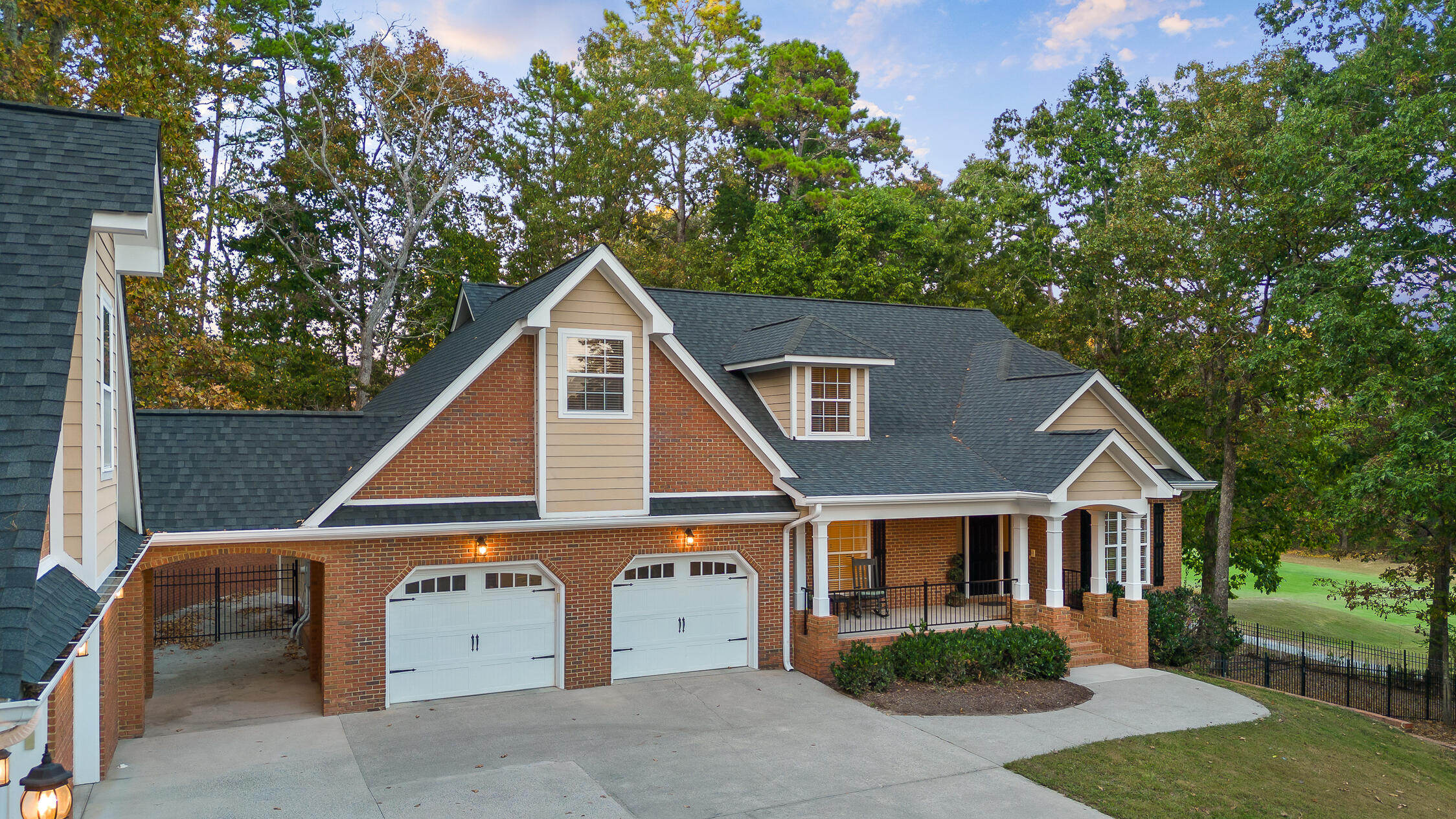 88 Herron Lane