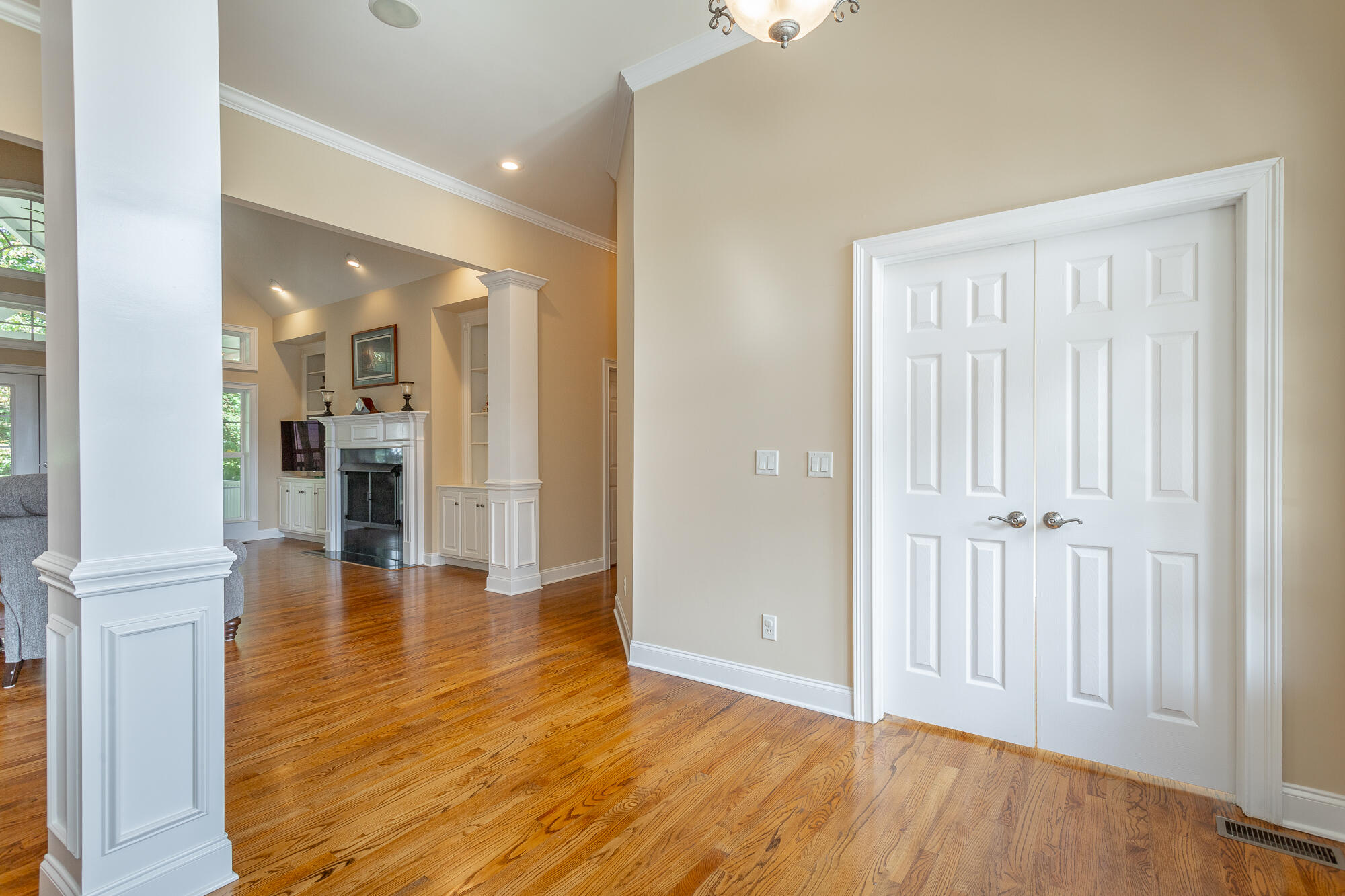 9348 Bronze Branch Lane