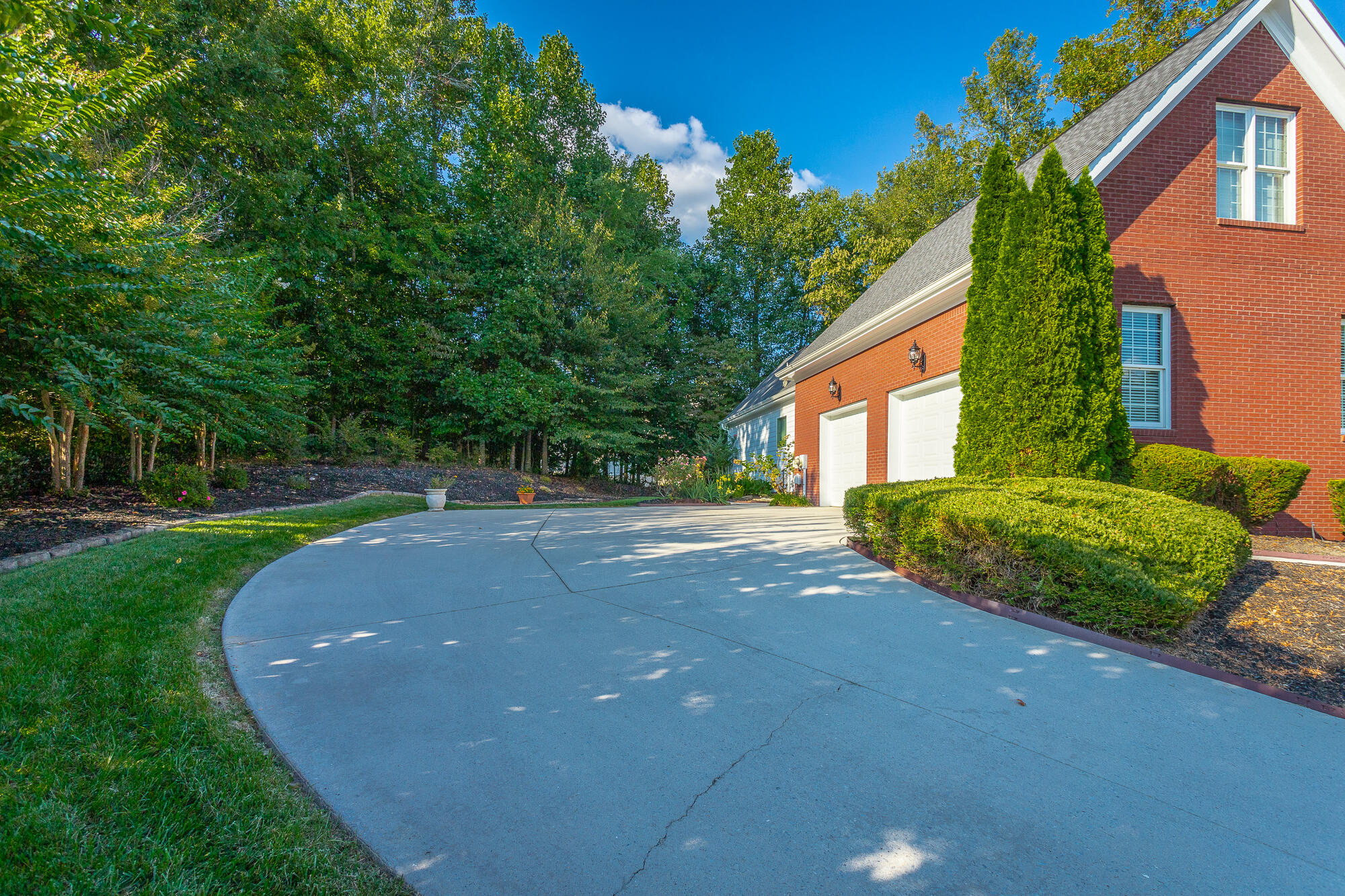 9348 Bronze Branch Lane