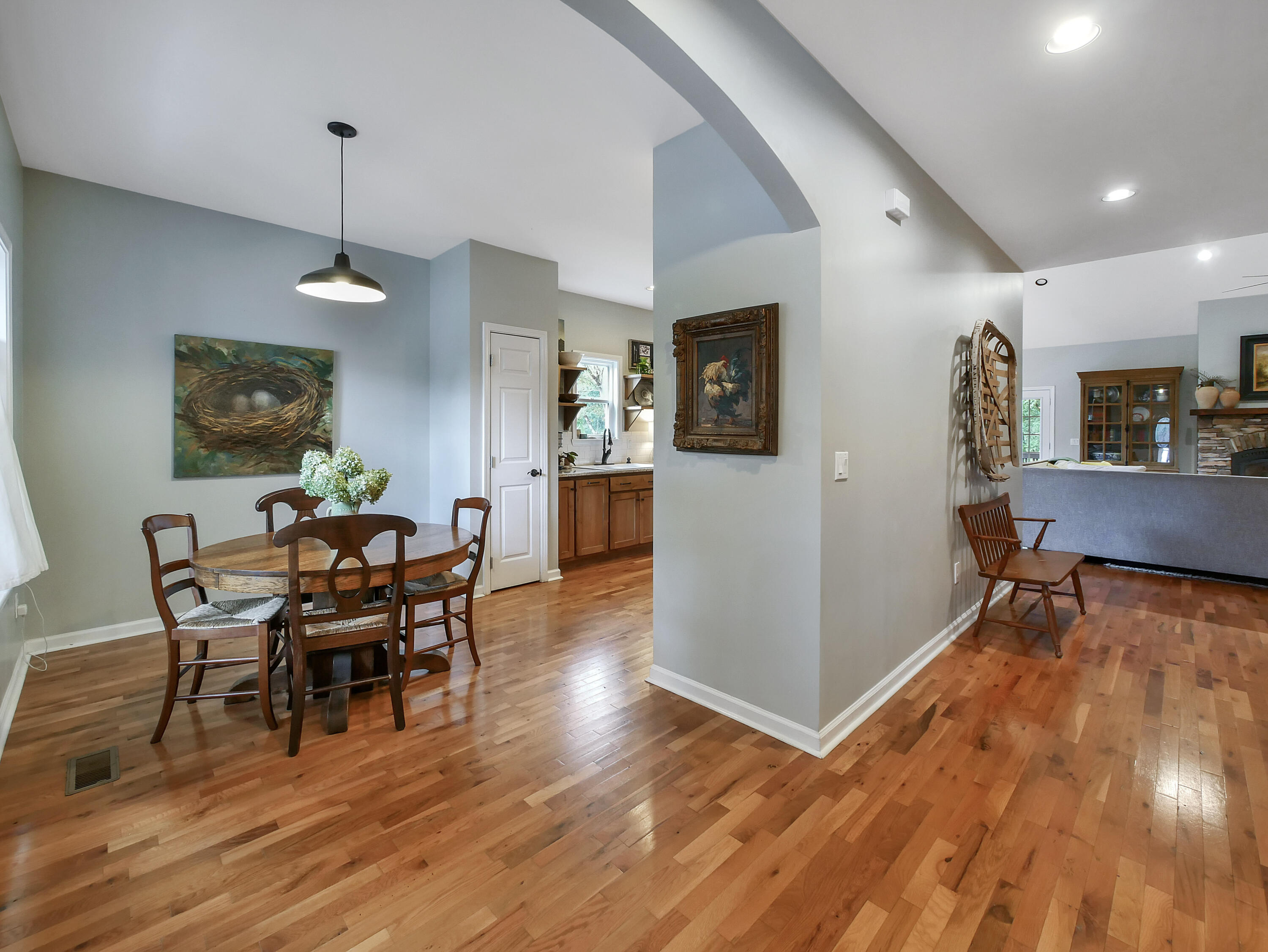 50 Wren Avenue