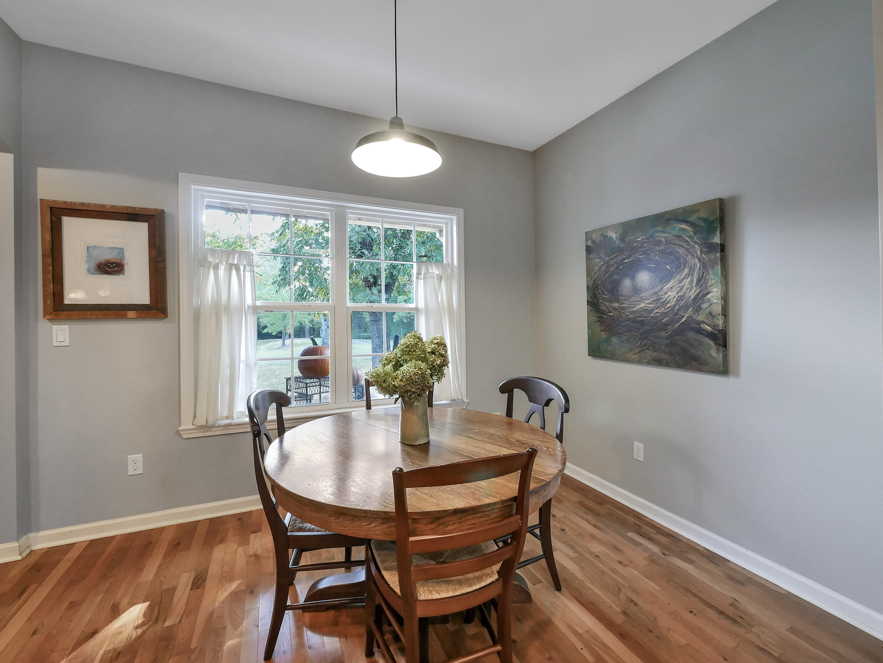 50 Wren Avenue