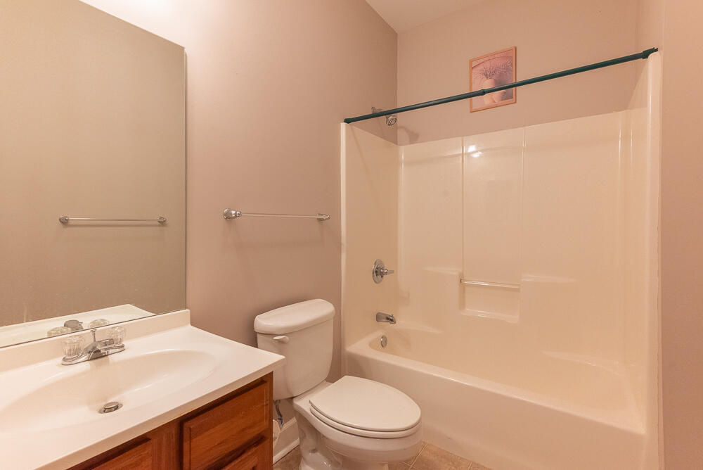 1008 W 37th Street