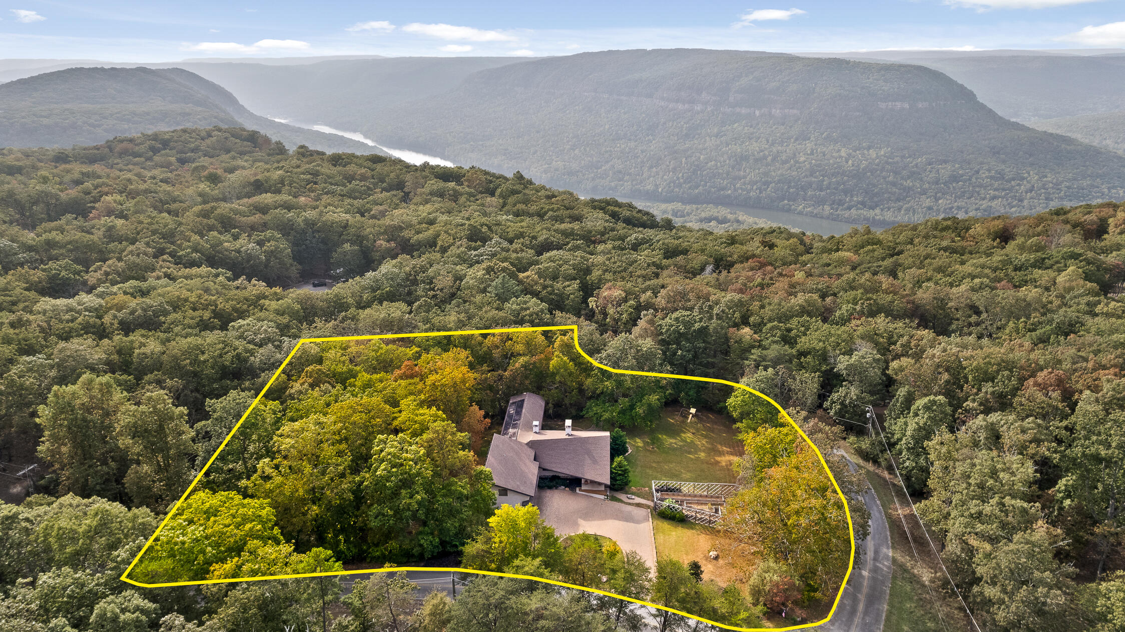 1013 Cumberland Road