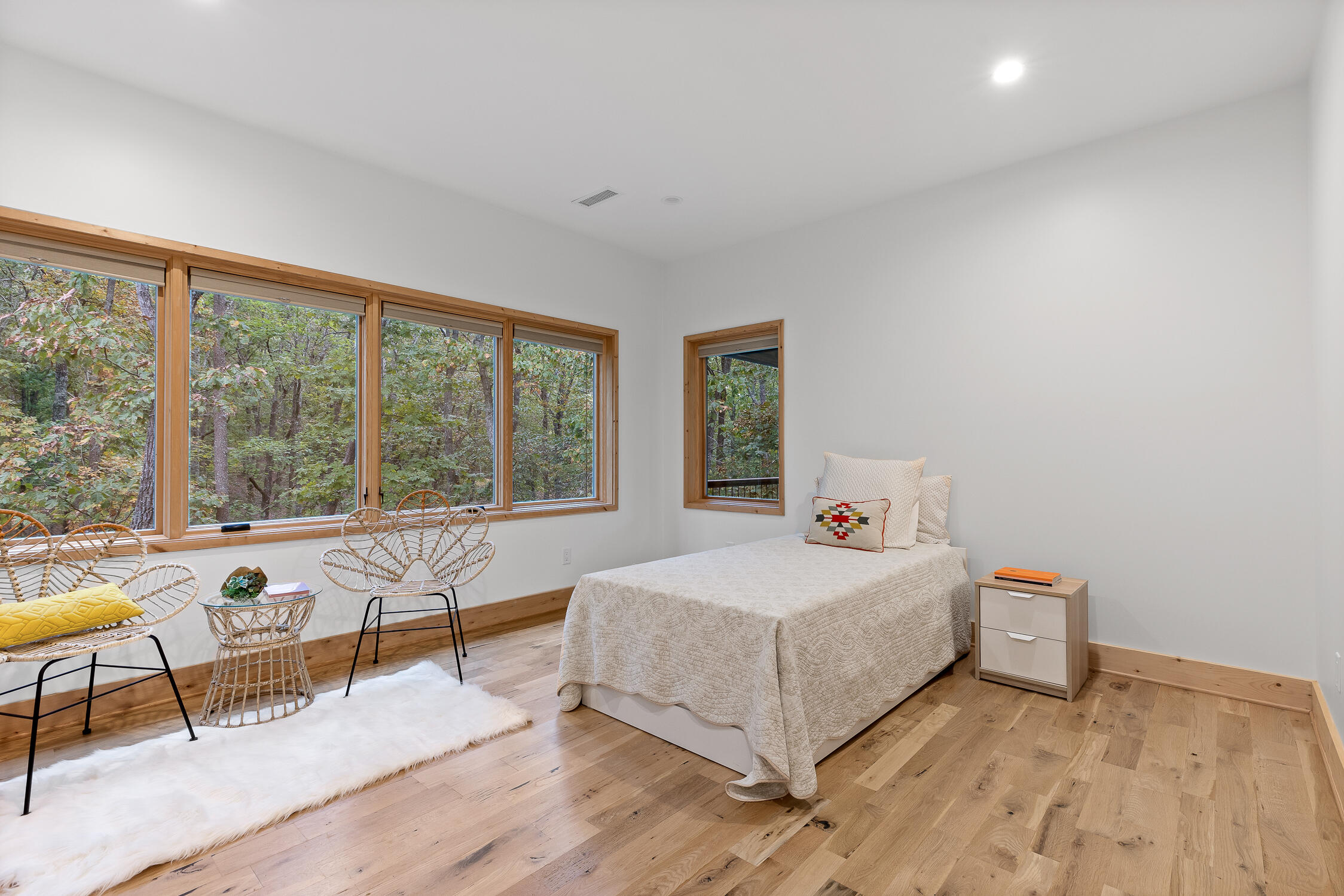 1013 Cumberland Road