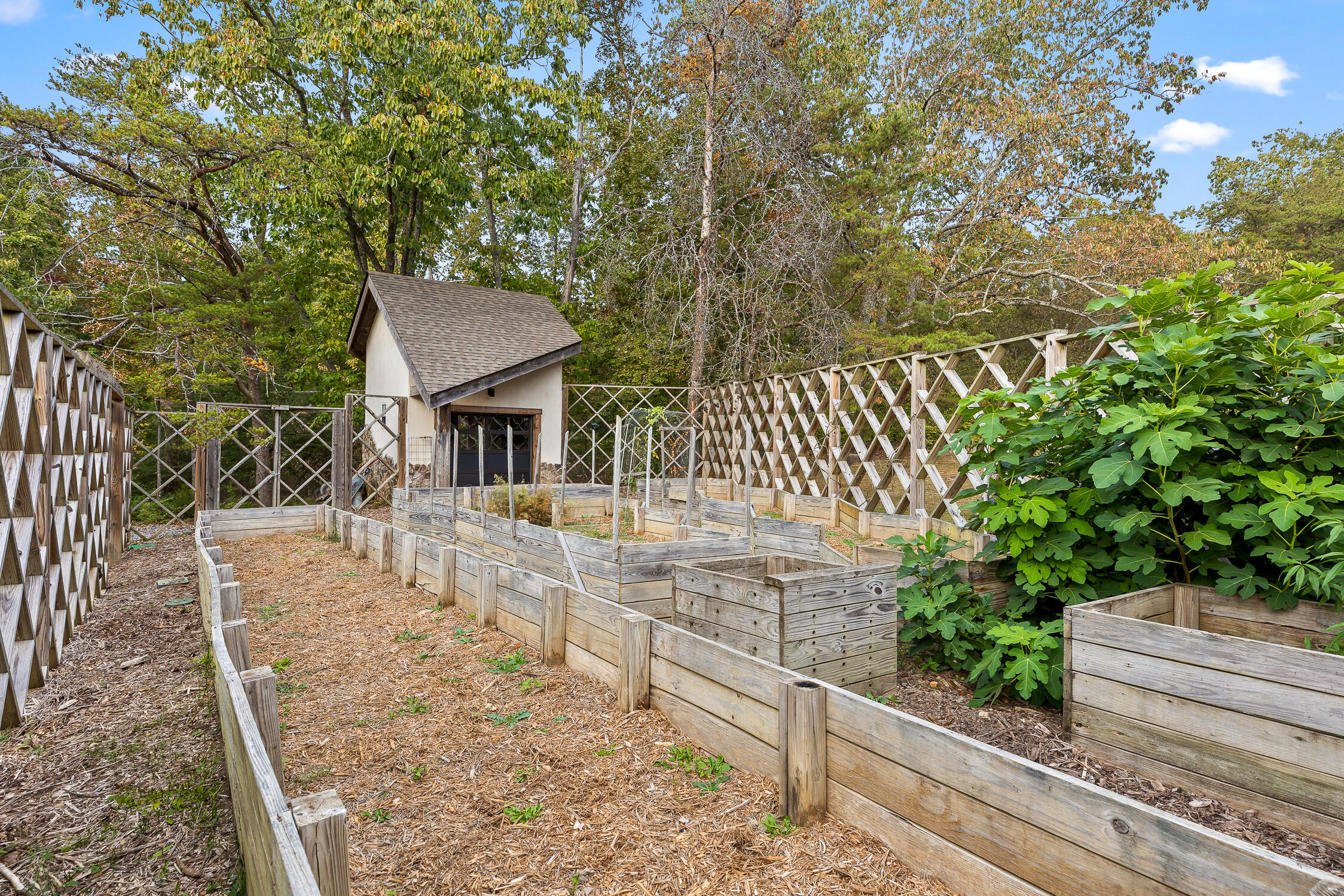 1013 Cumberland Road