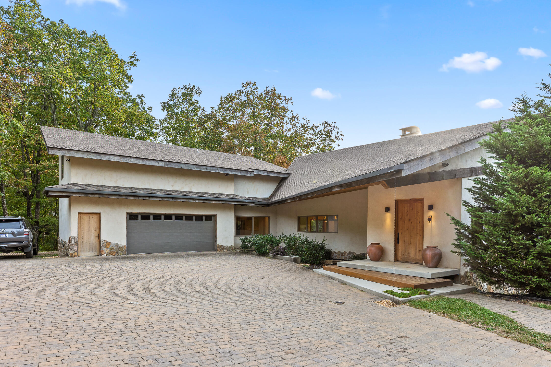 1013 Cumberland Road
