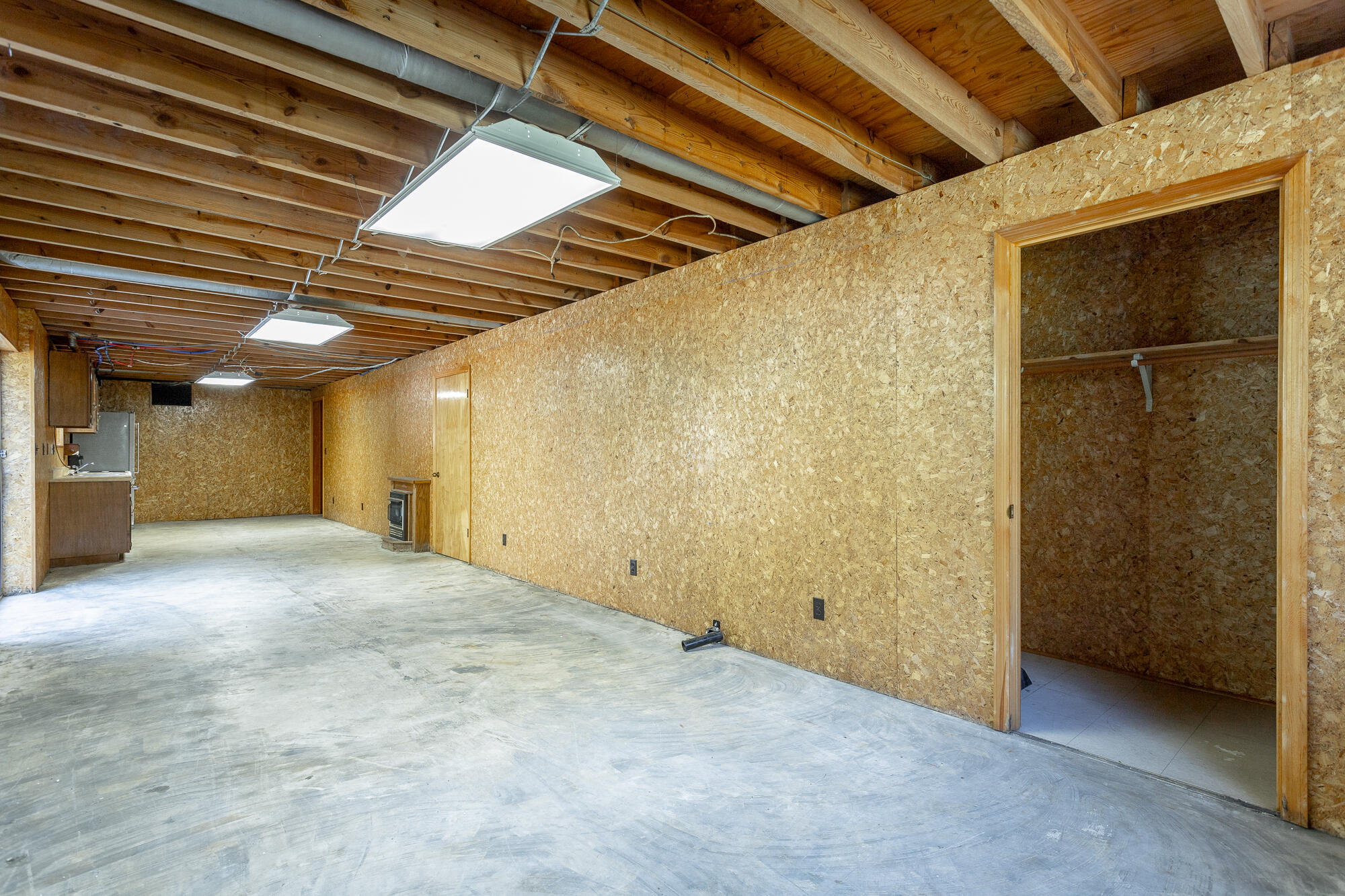 1075 SE 36th Street