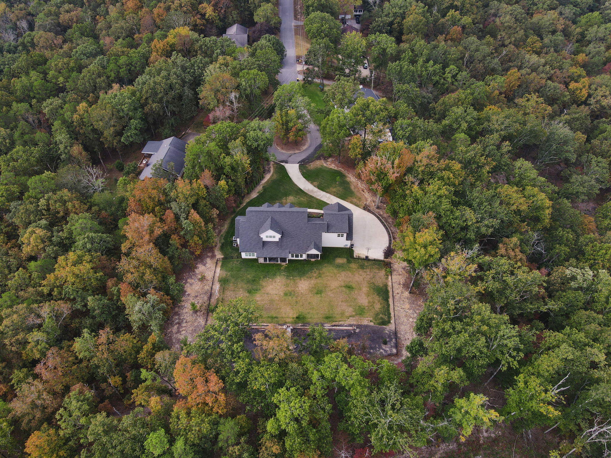 827 Brookhollow Lane