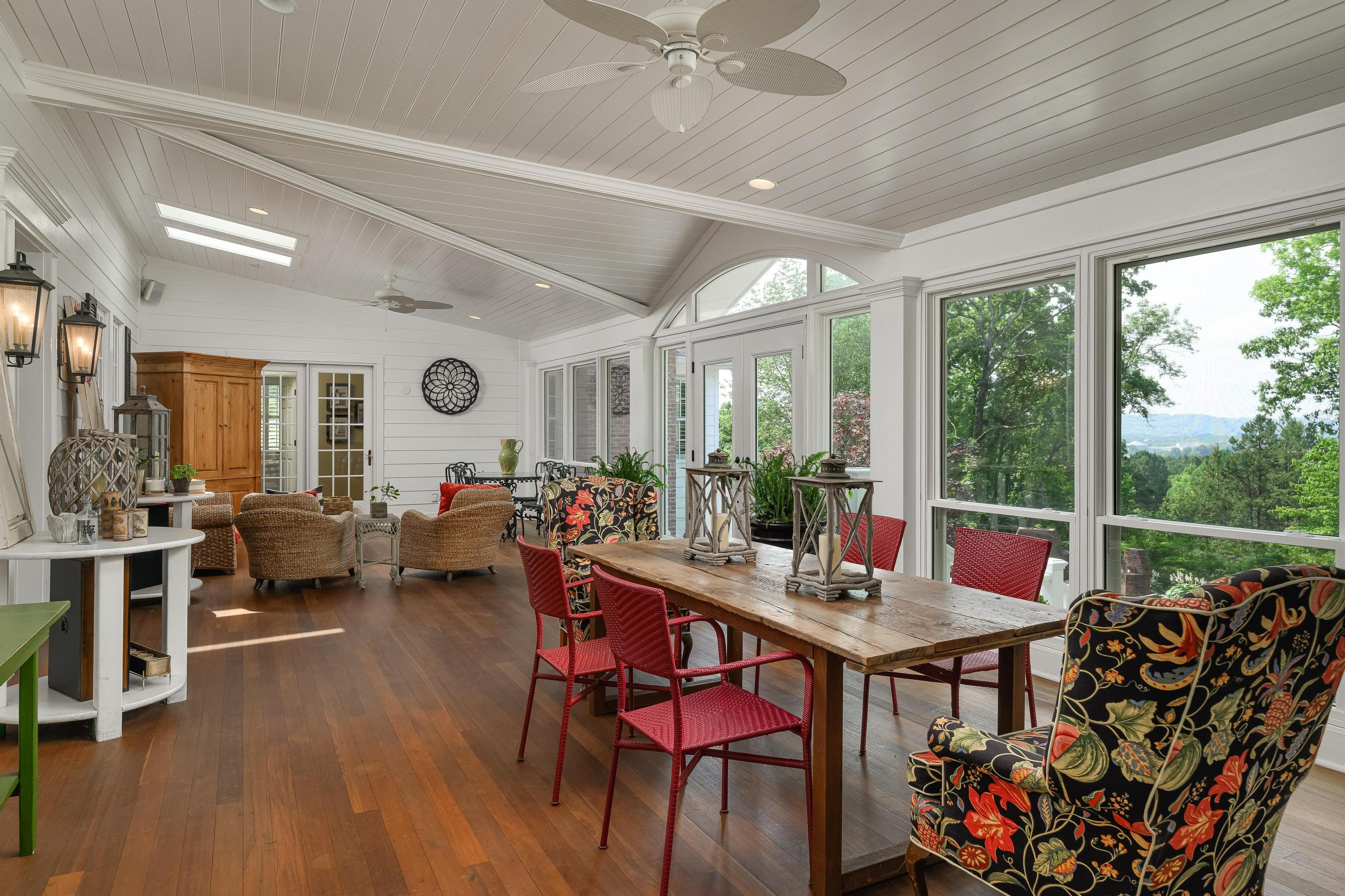 3014 Rivermont Road