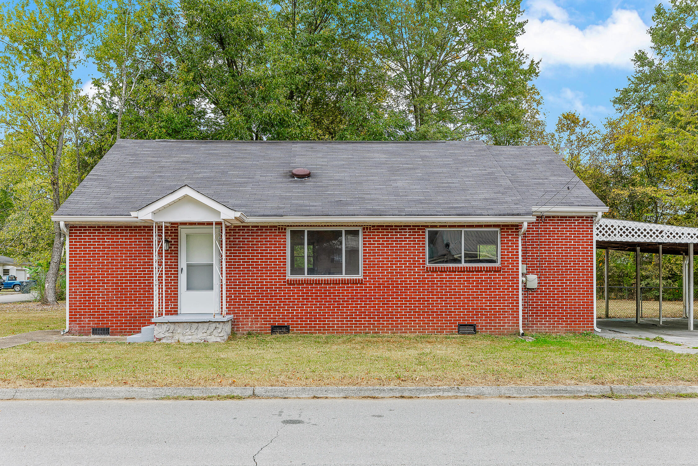 4500 Pontiac Drive