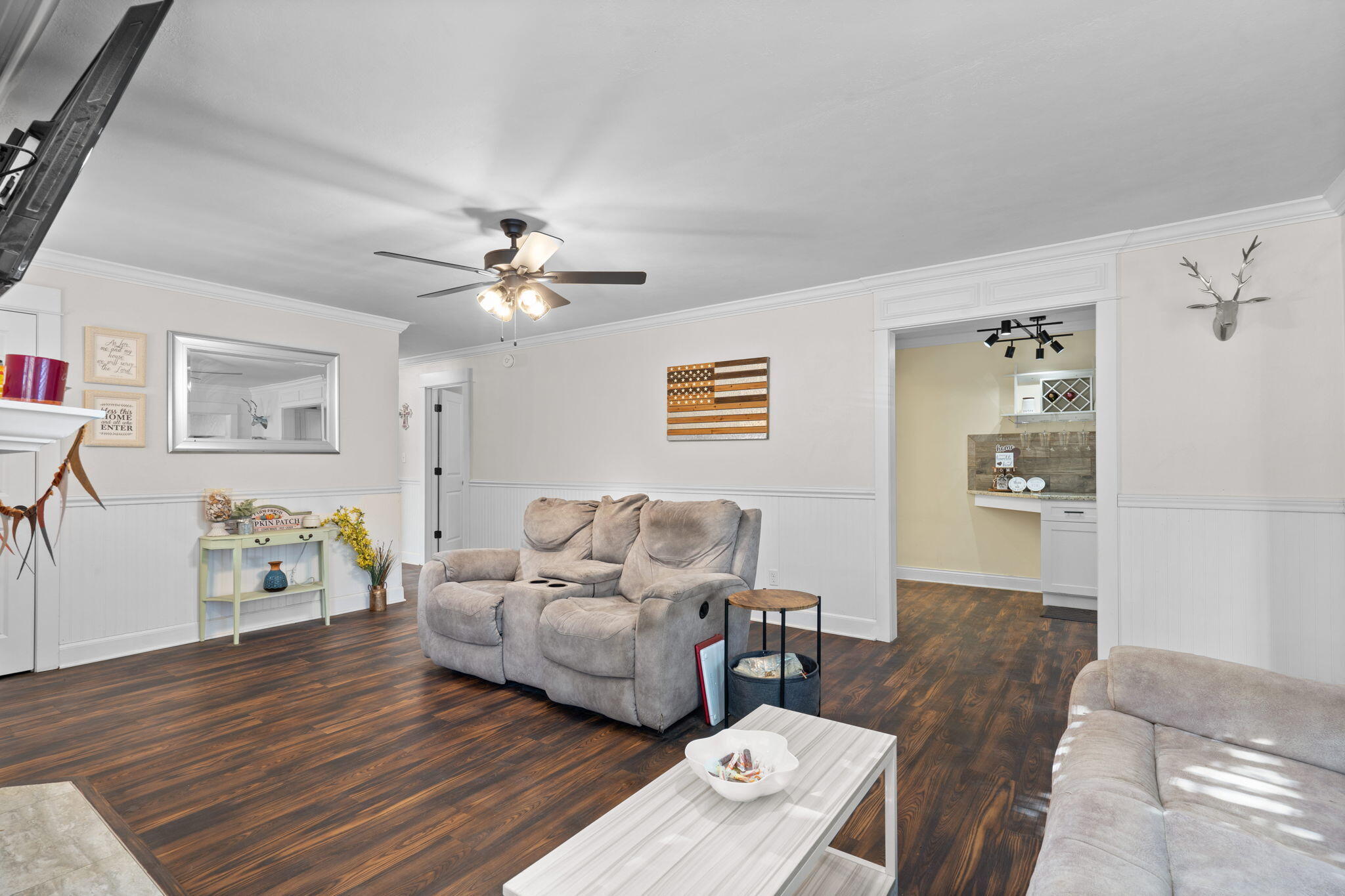 9407 N Hickory Valley Road, 15