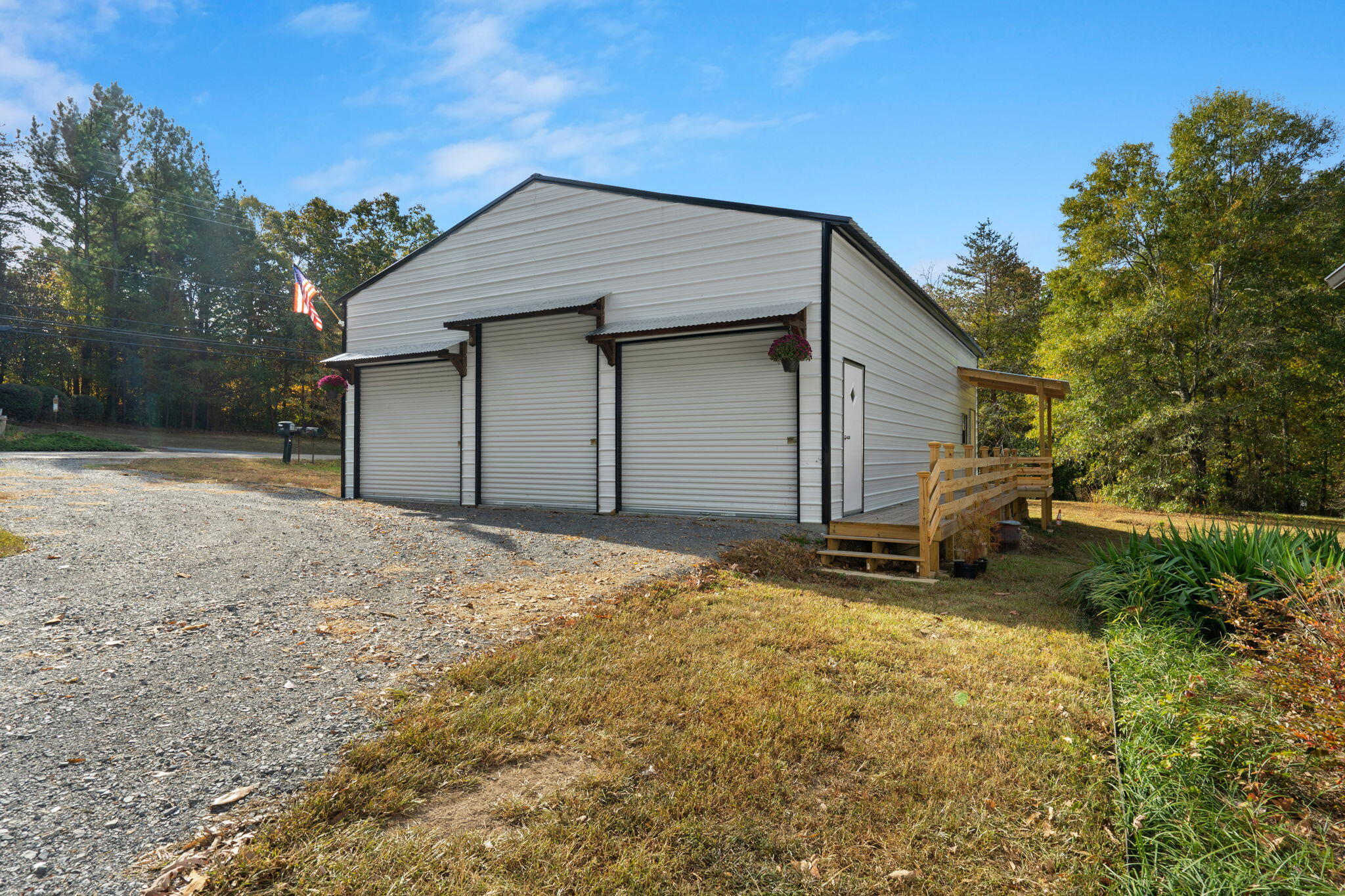 9407 N Hickory Valley Road, 15