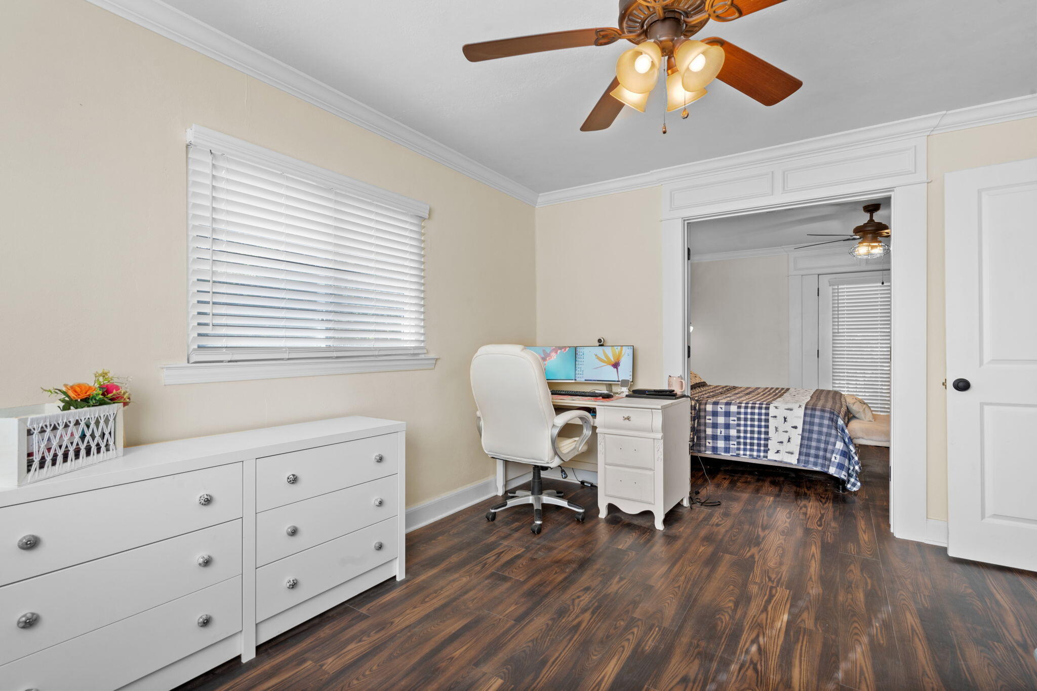 9407 N Hickory Valley Road, 15