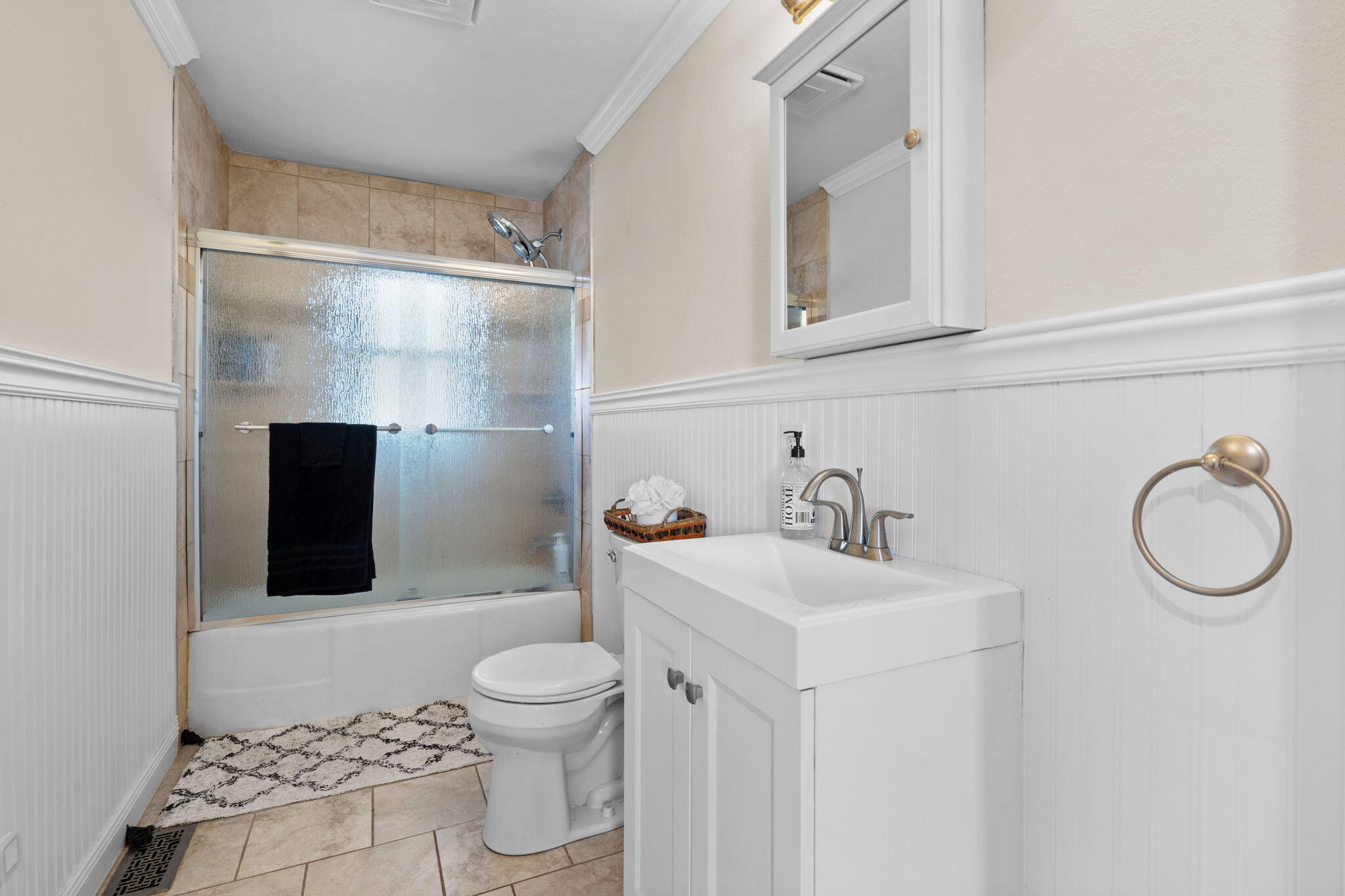 9407 N Hickory Valley Road, 15