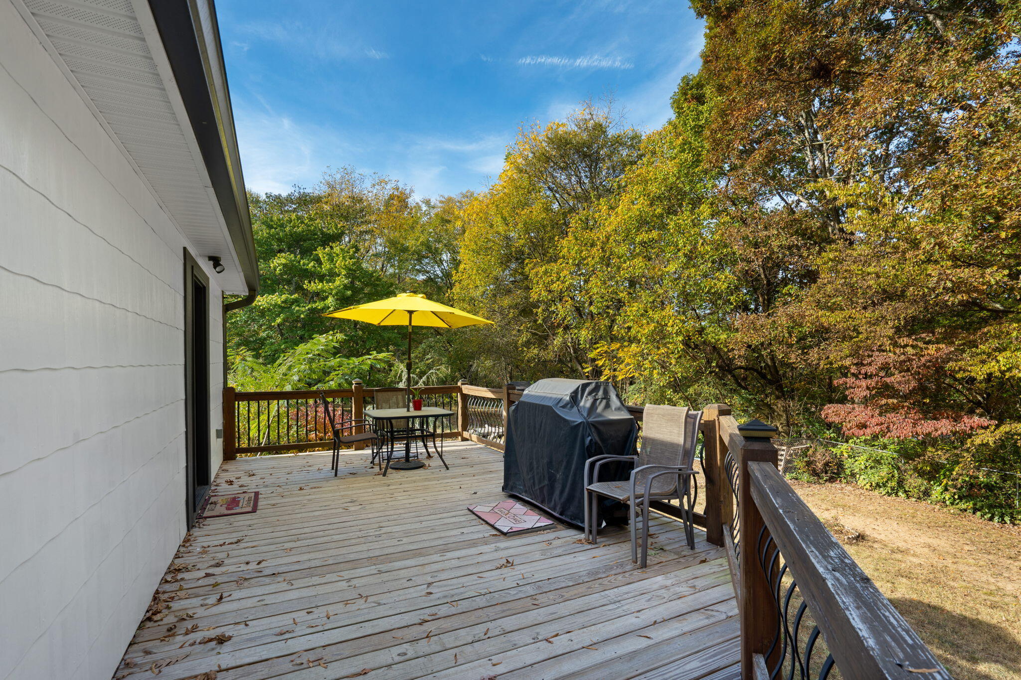9407 N Hickory Valley Road, 15