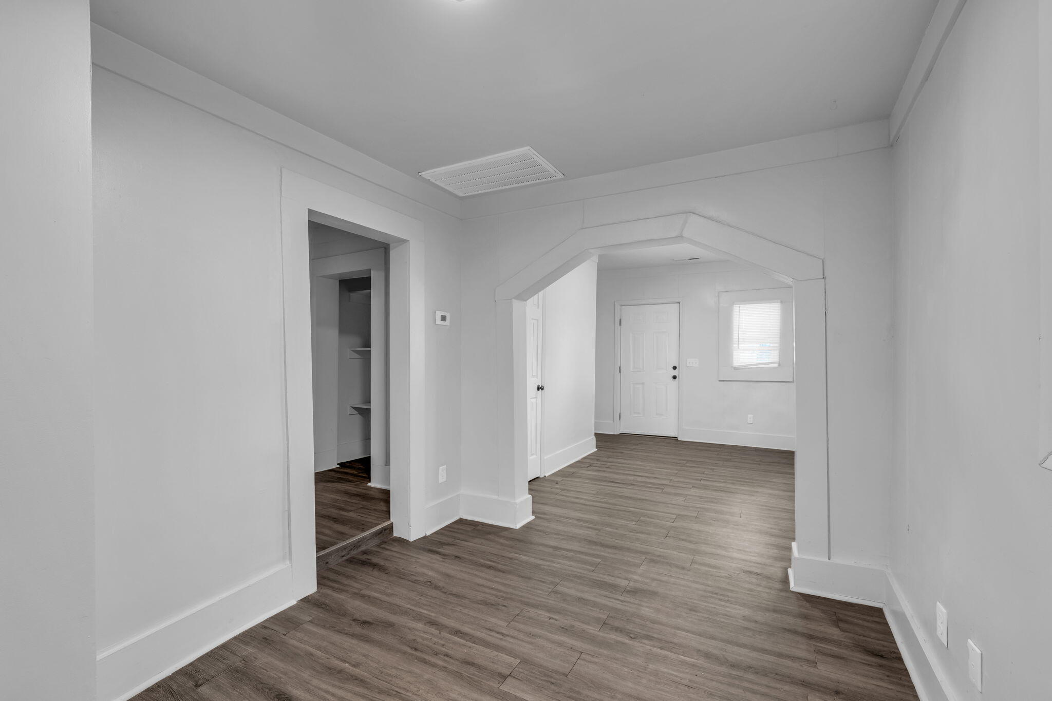 924 W 37th Street