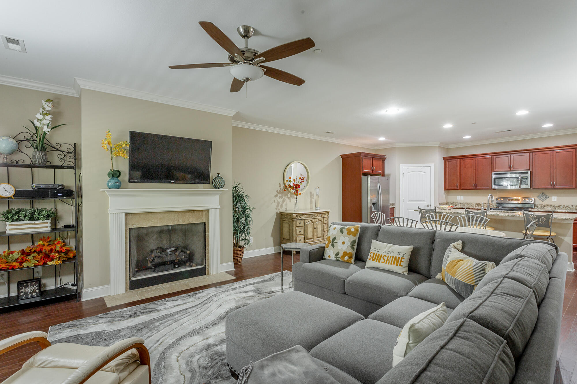5438 Mandarin Circle