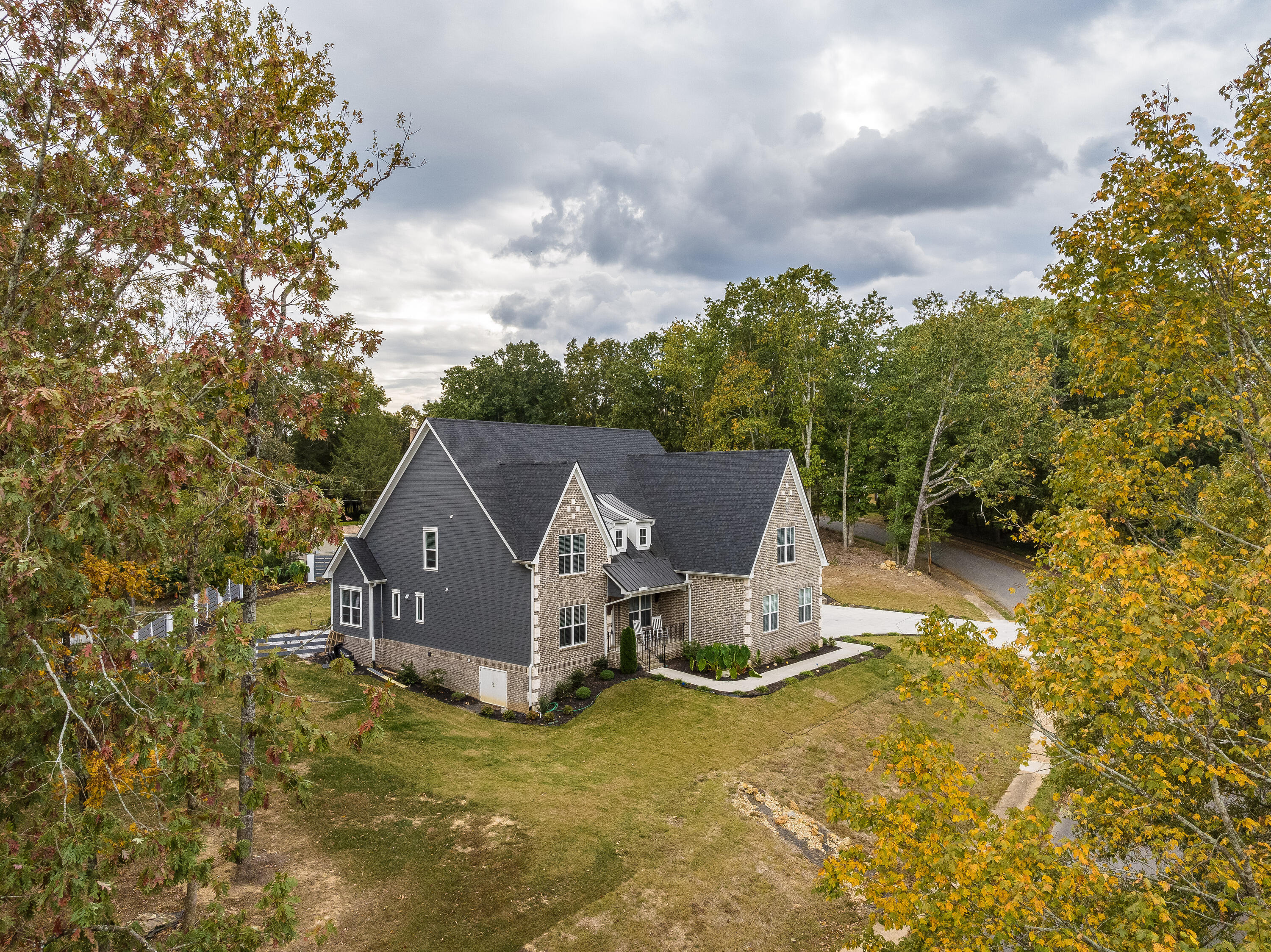4728 Sussex Ln