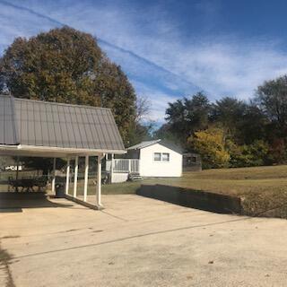 369 E Illinois Avenue