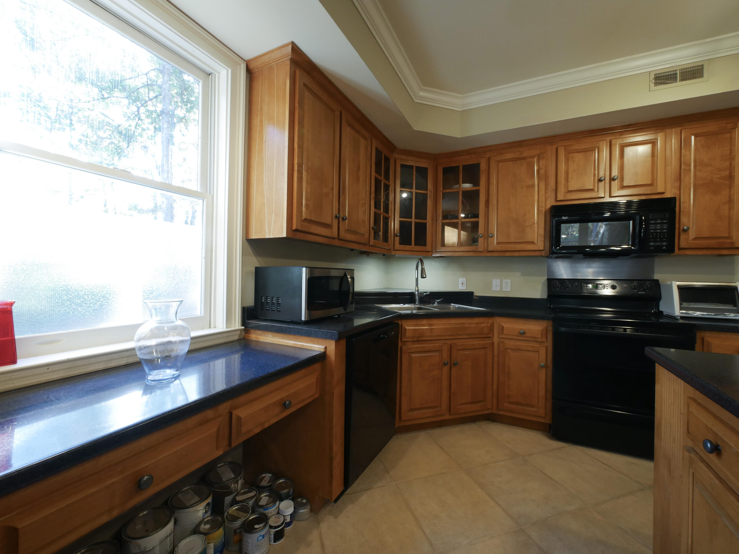 815 Sunset Mountain Drive