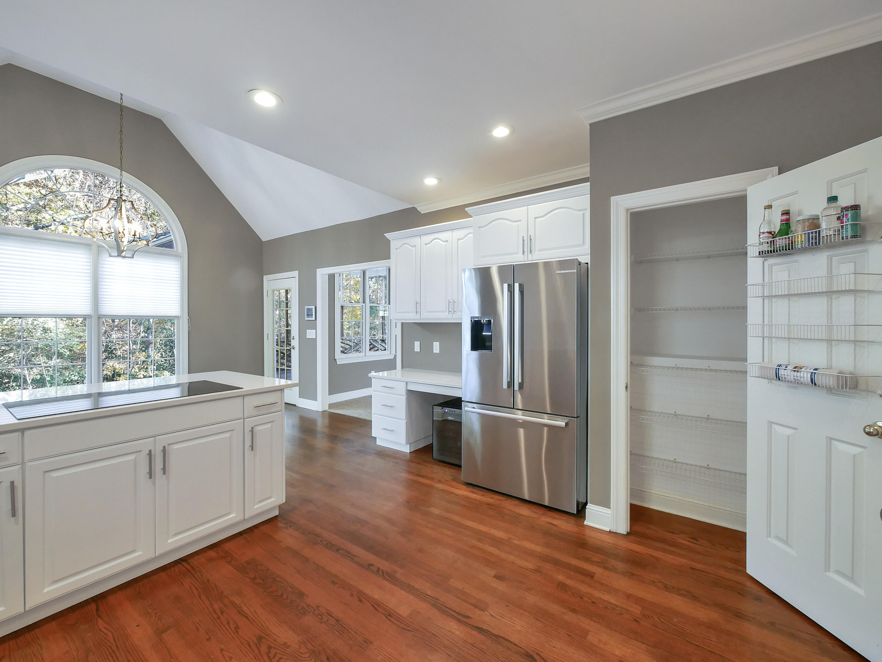 815 Sunset Mountain Drive