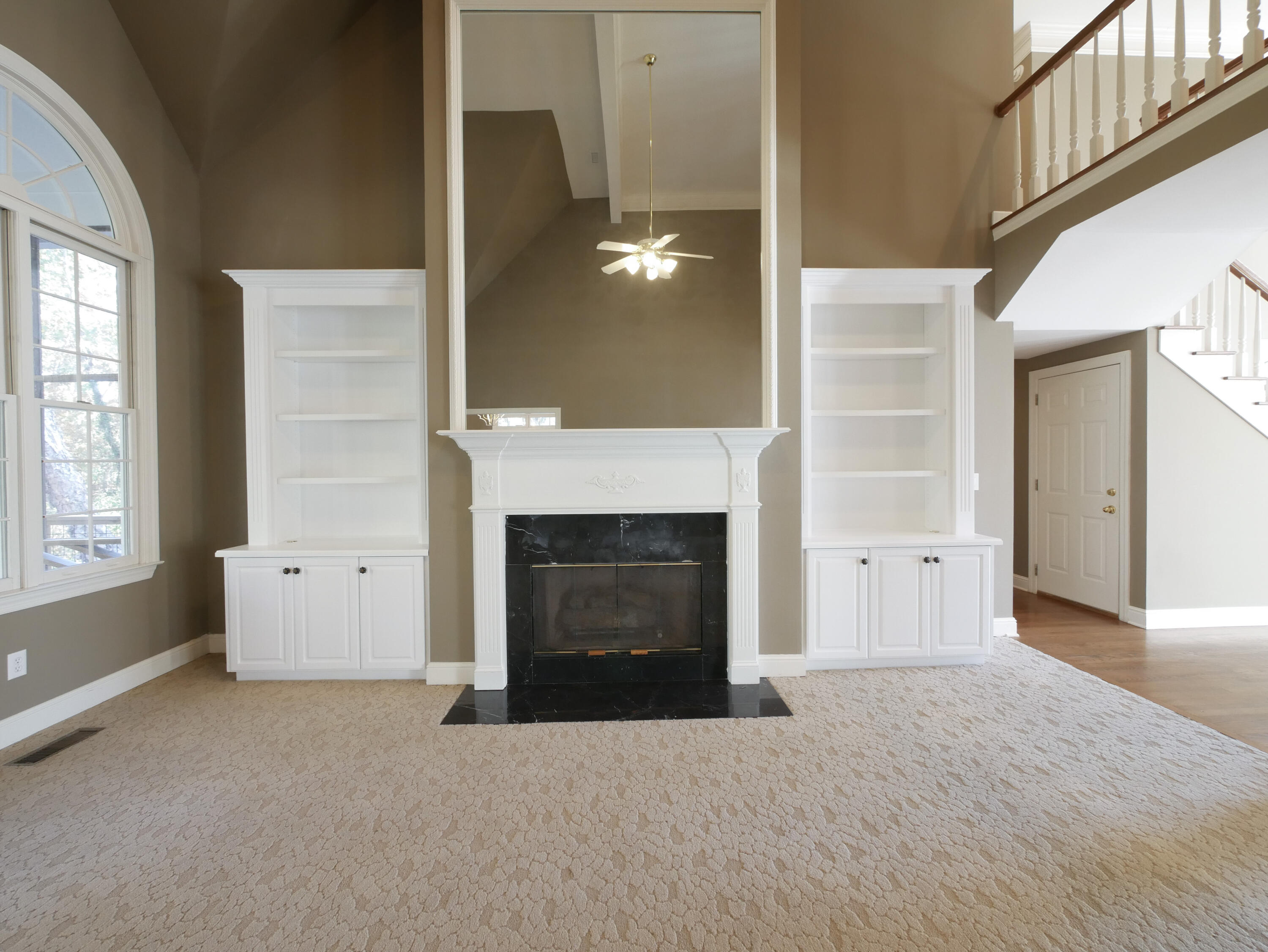 815 Sunset Mountain Drive
