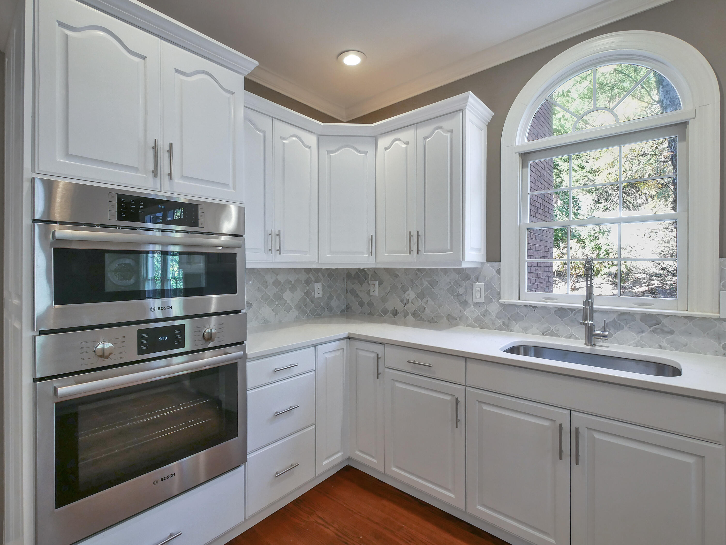 815 Sunset Mountain Drive