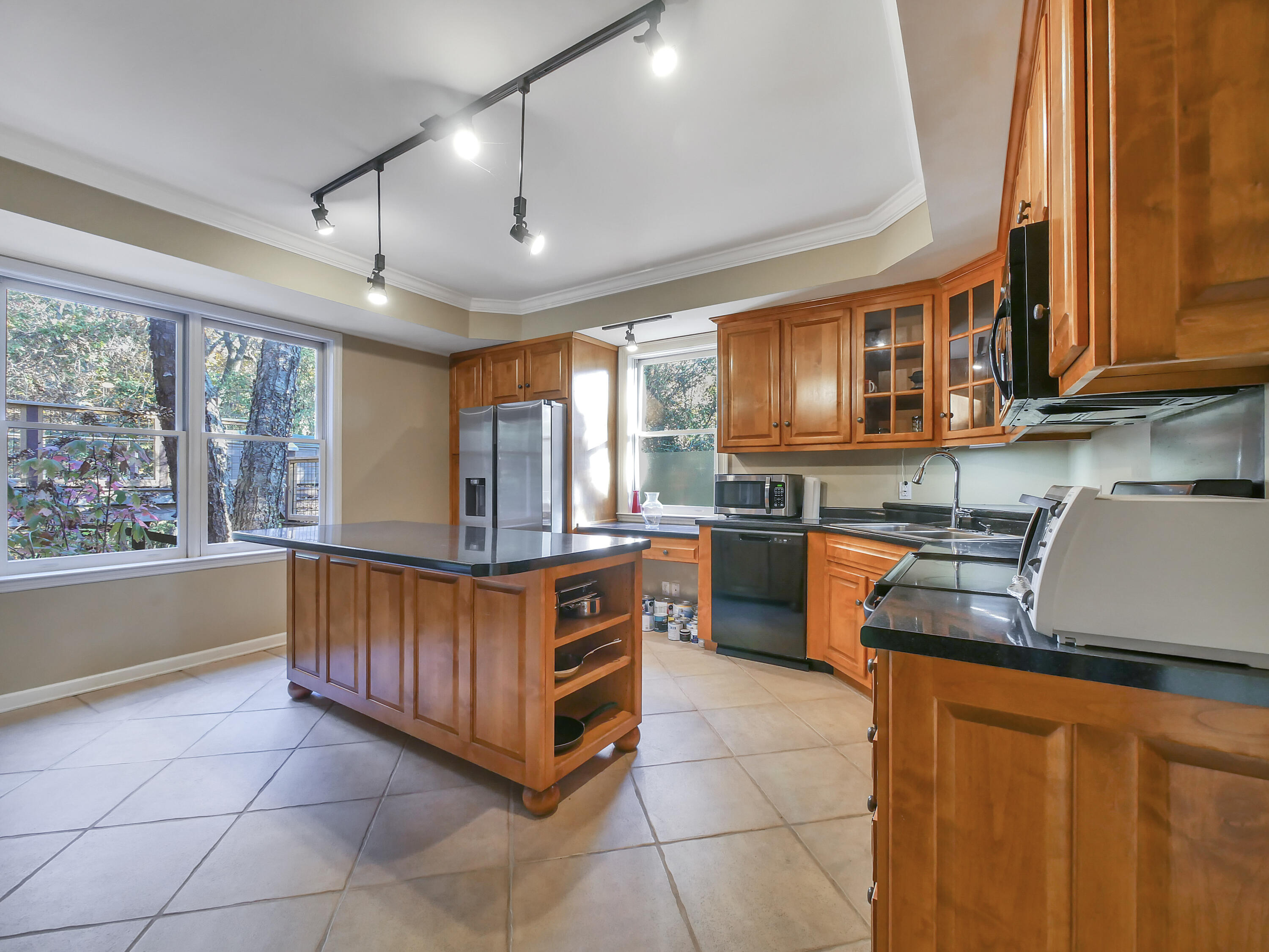 815 Sunset Mountain Drive
