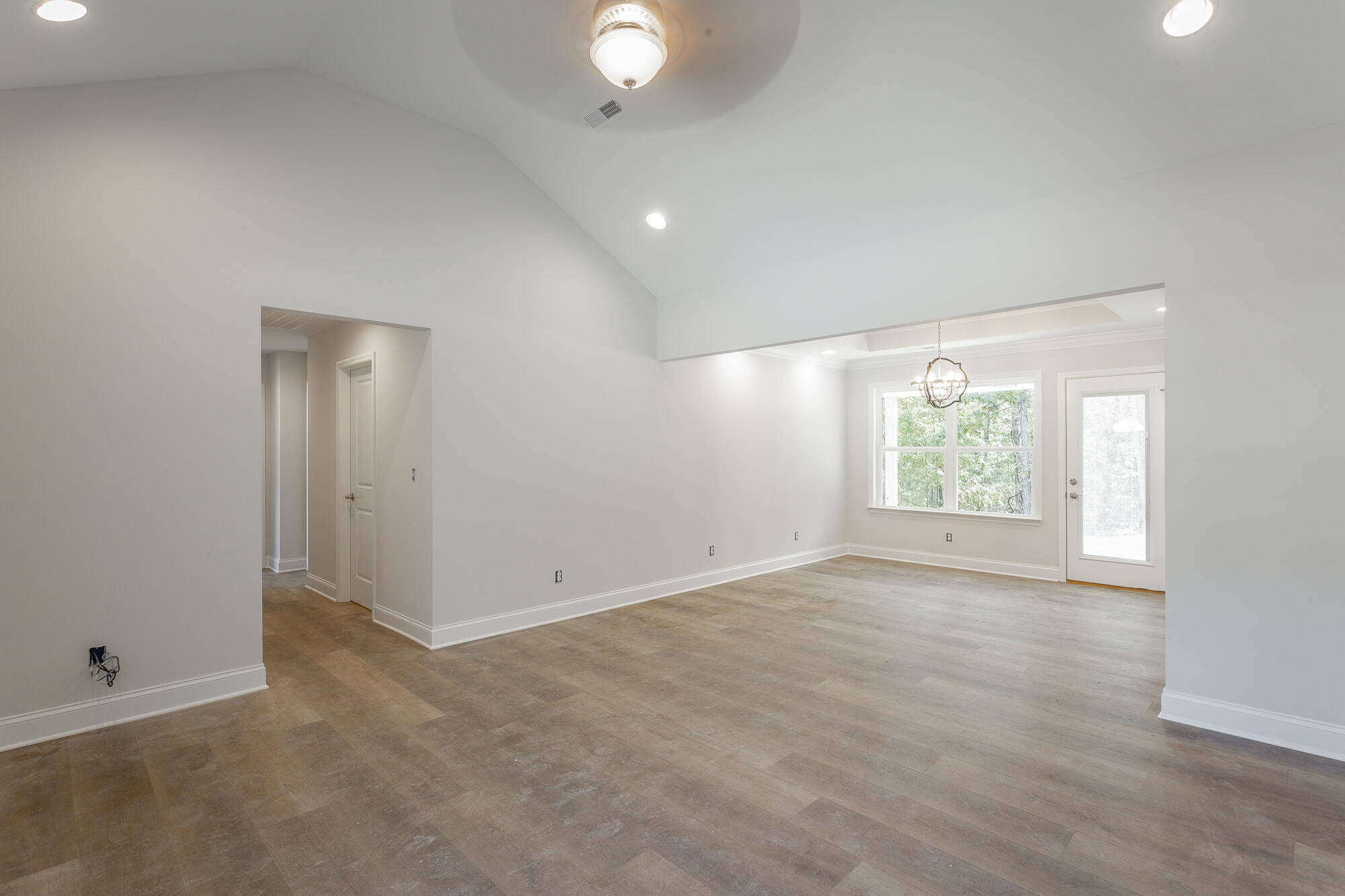 207 Darvin Lane, LaFayette
