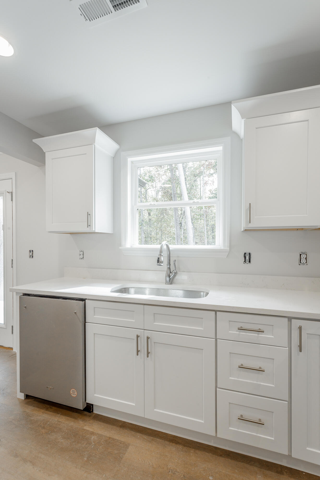 207 Darvin Lane, LaFayette